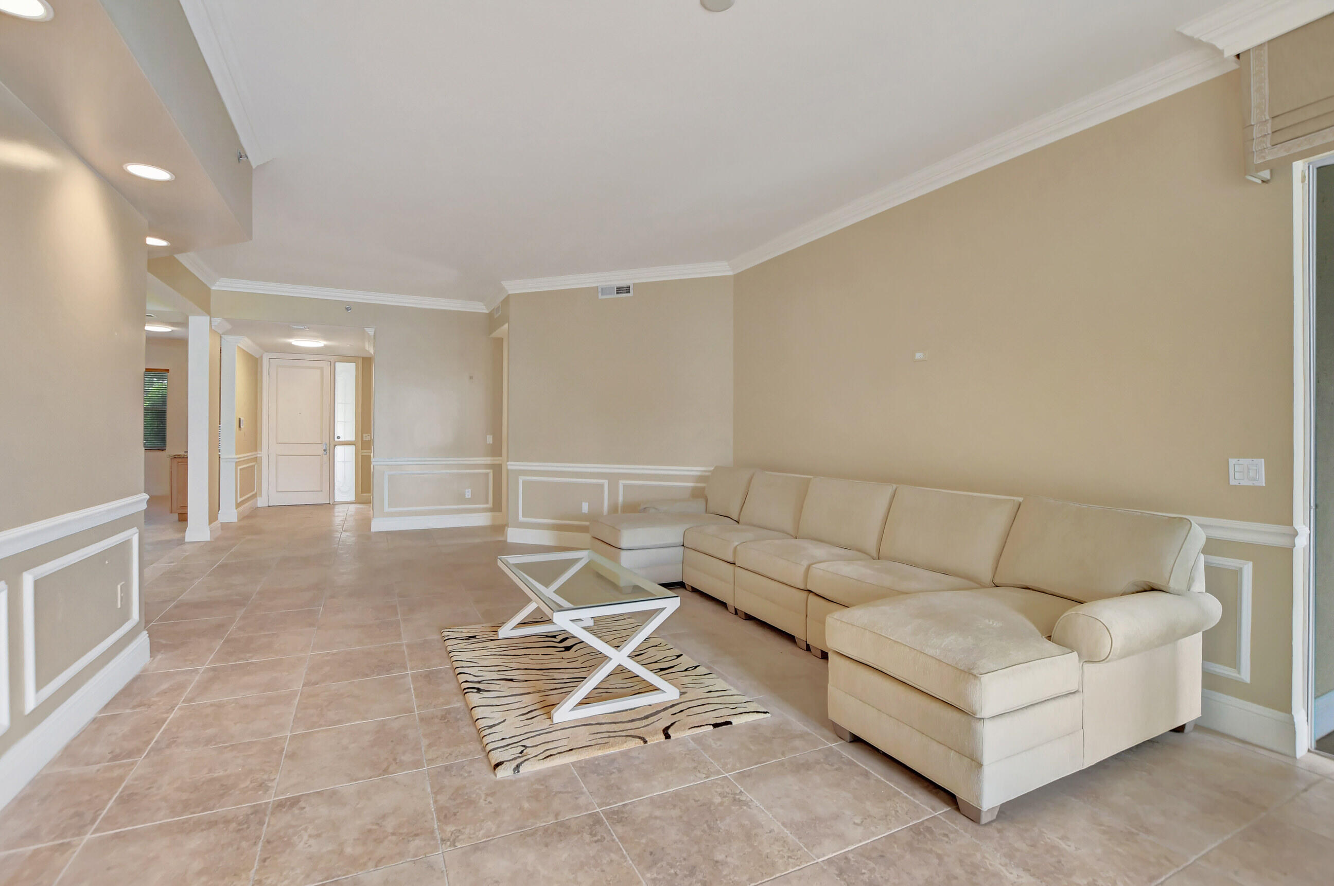 2471 NW 59th Street Unit: 801