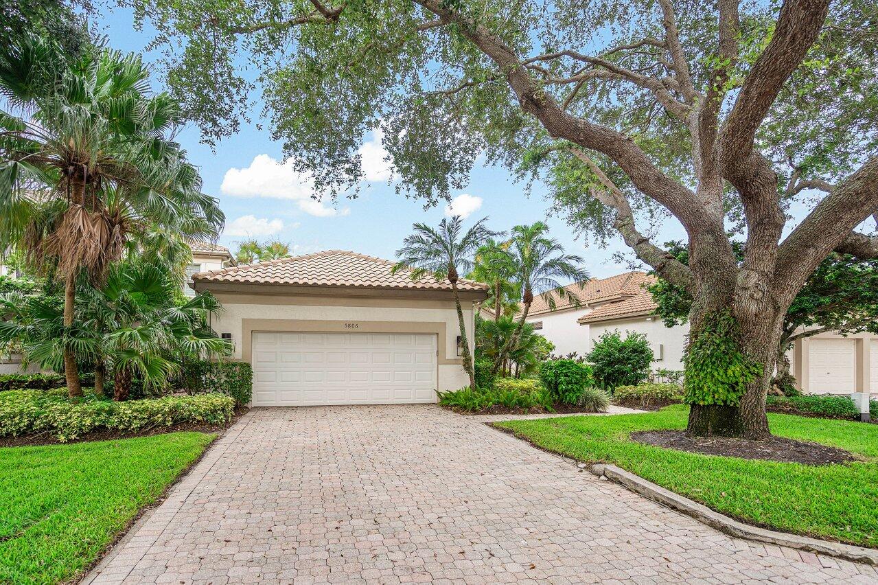 5806 NW 25th Terrace