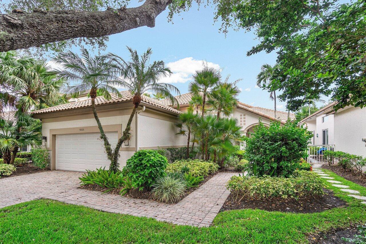 5806 NW 25th Terrace