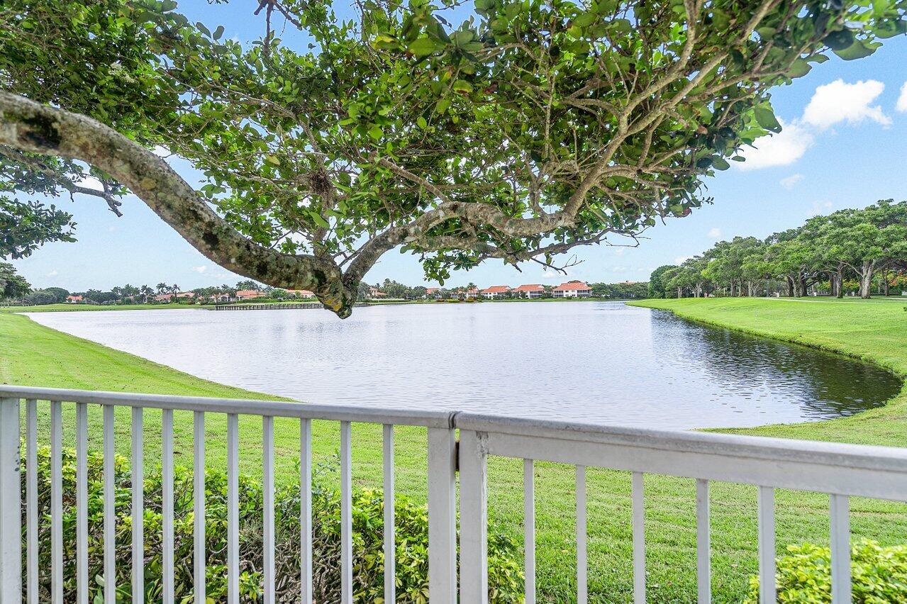 5806 NW 25th Terrace