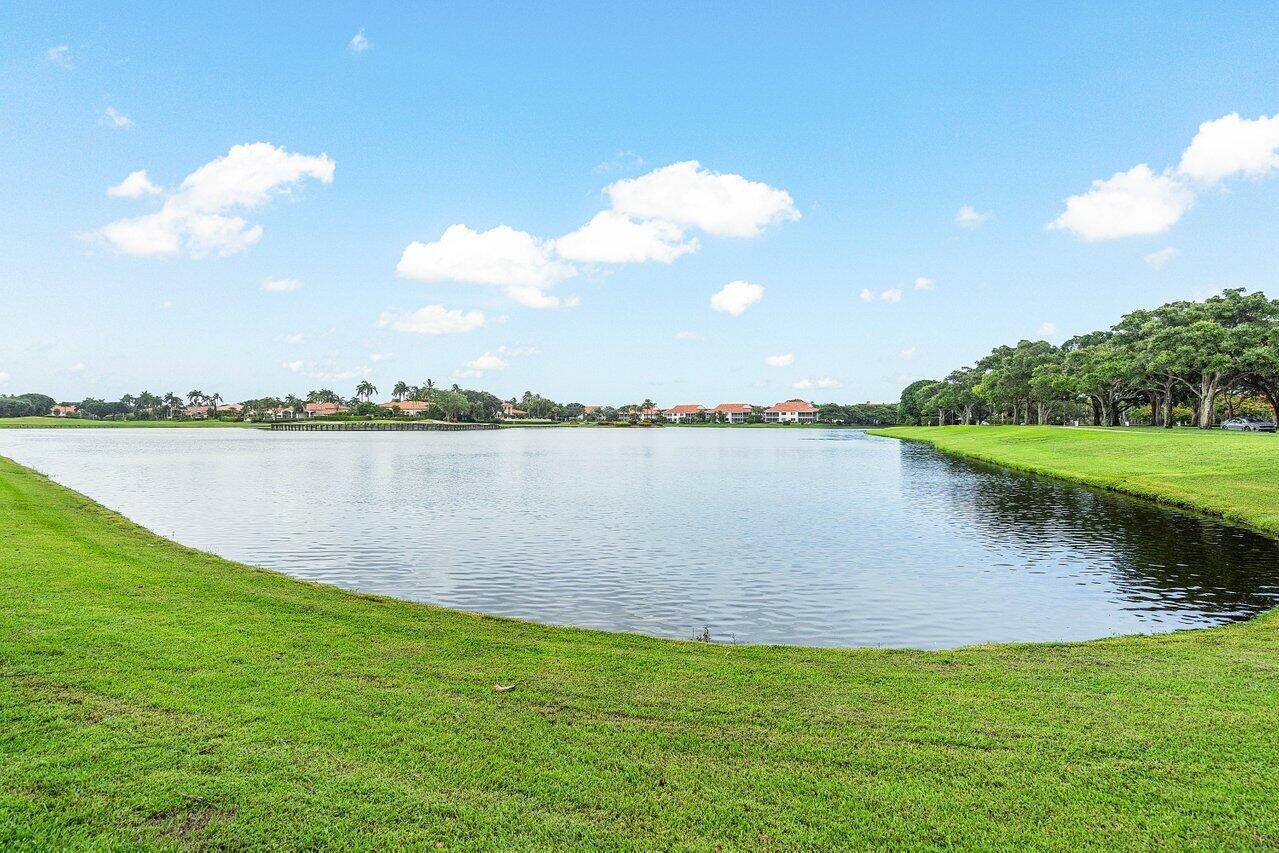 5806 NW 25th Terrace