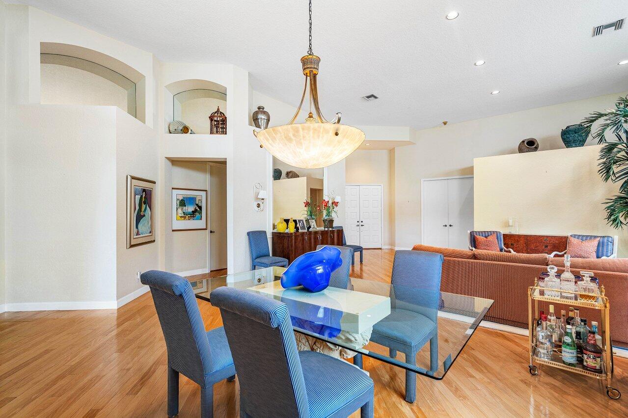 5806 NW 25th Terrace