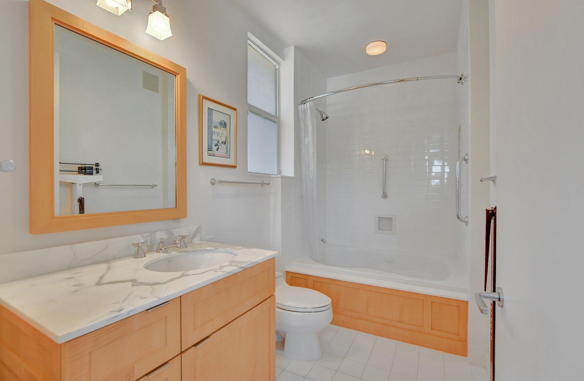 2481 NW 59th Street NW 902