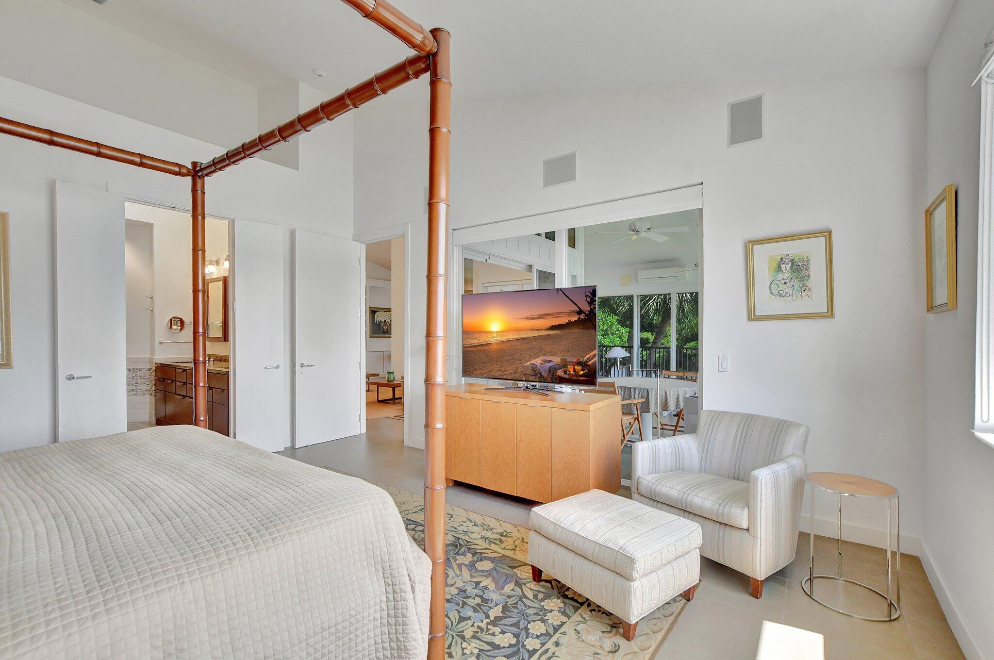 2481 NW 59th Street NW 902