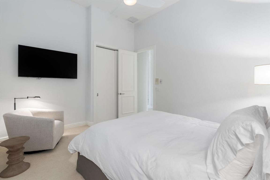 6724 Casa Grande Way