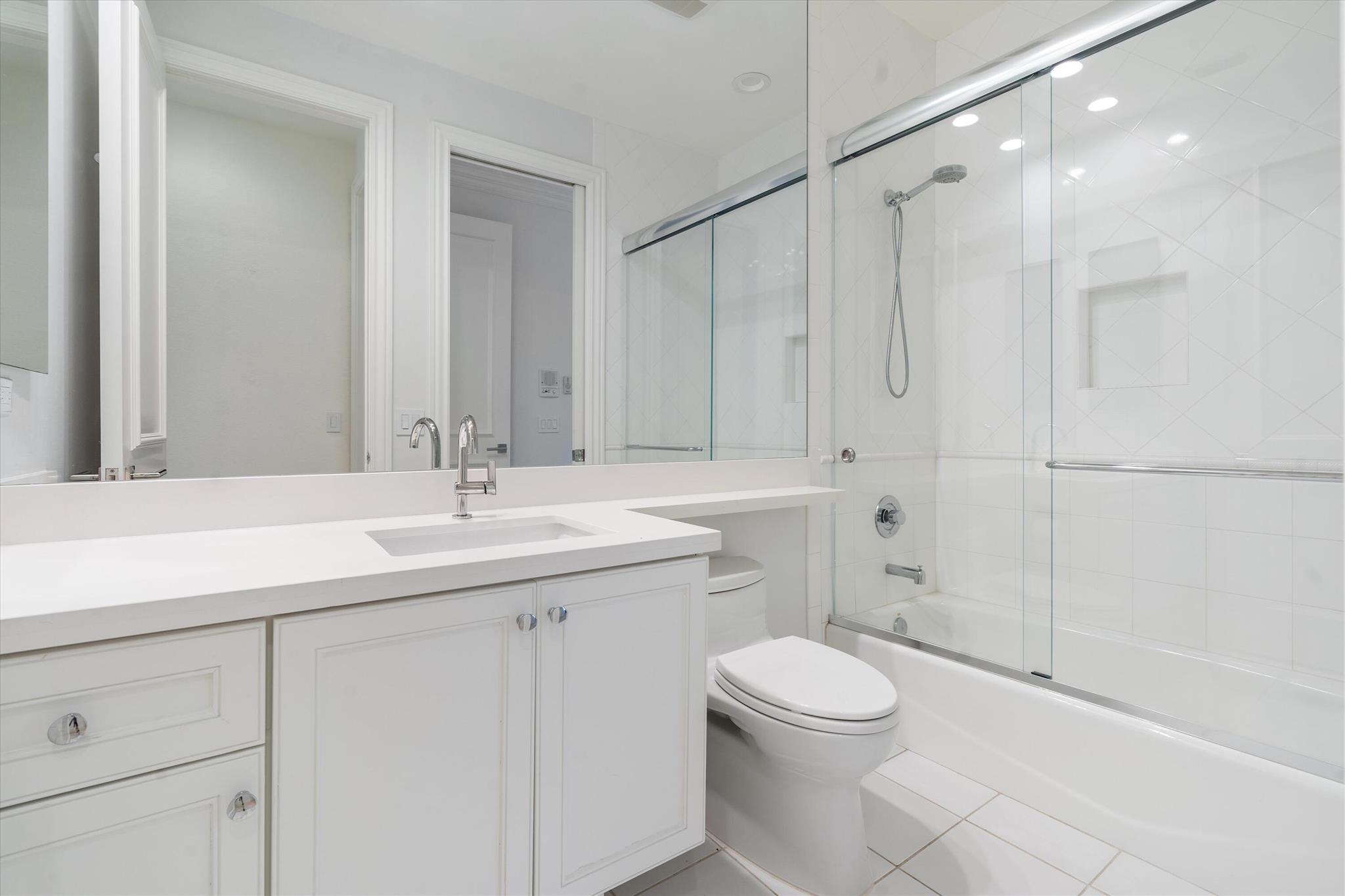 6724 Casa Grande Way