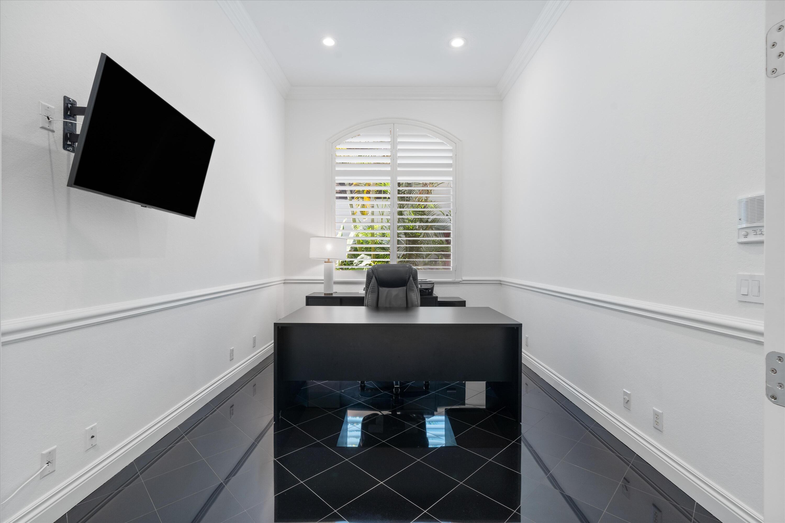 6724 Casa Grande Way