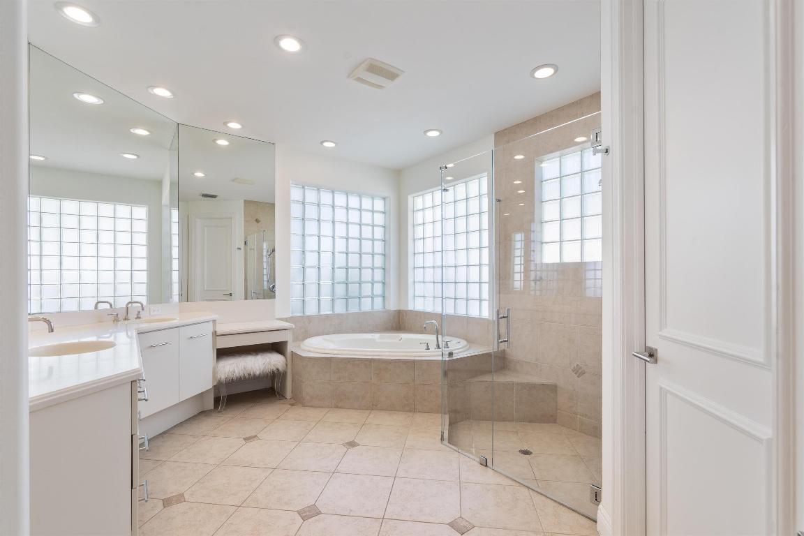 6724 Casa Grande Way