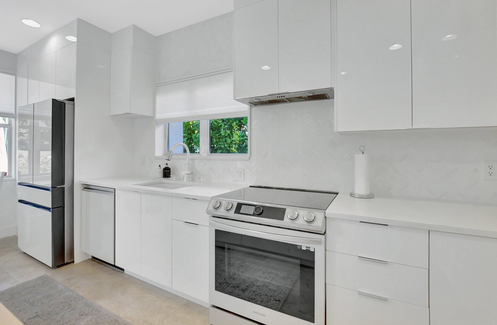 2273 NW 53rd Street