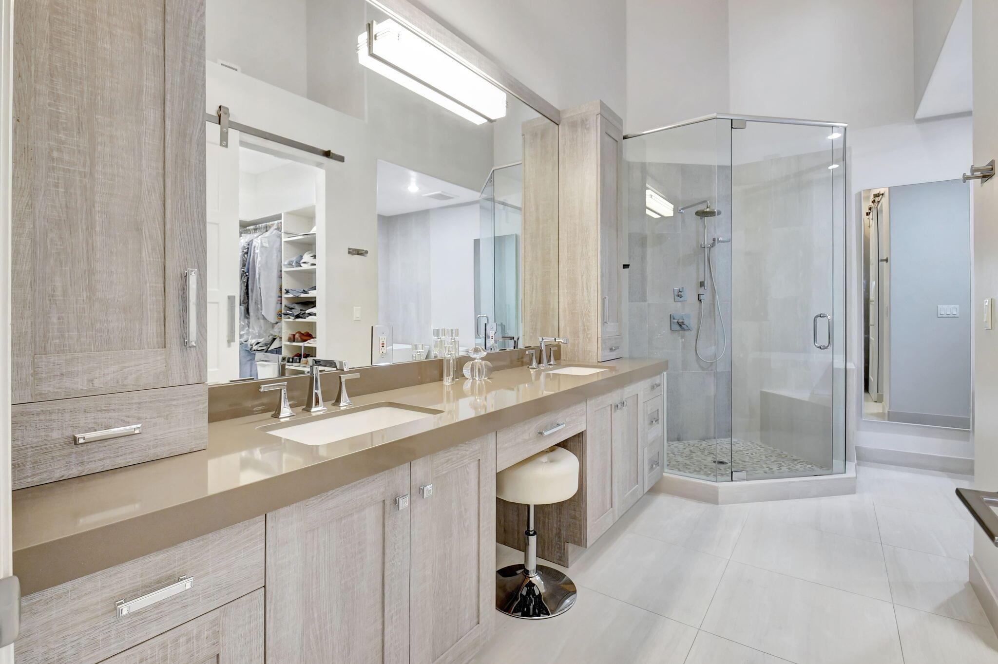 2518 Coco Plum Boulevard 1203