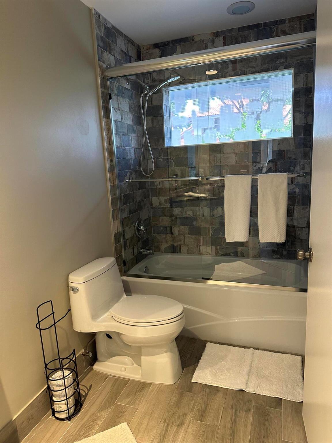 2162 NW 52nd Street