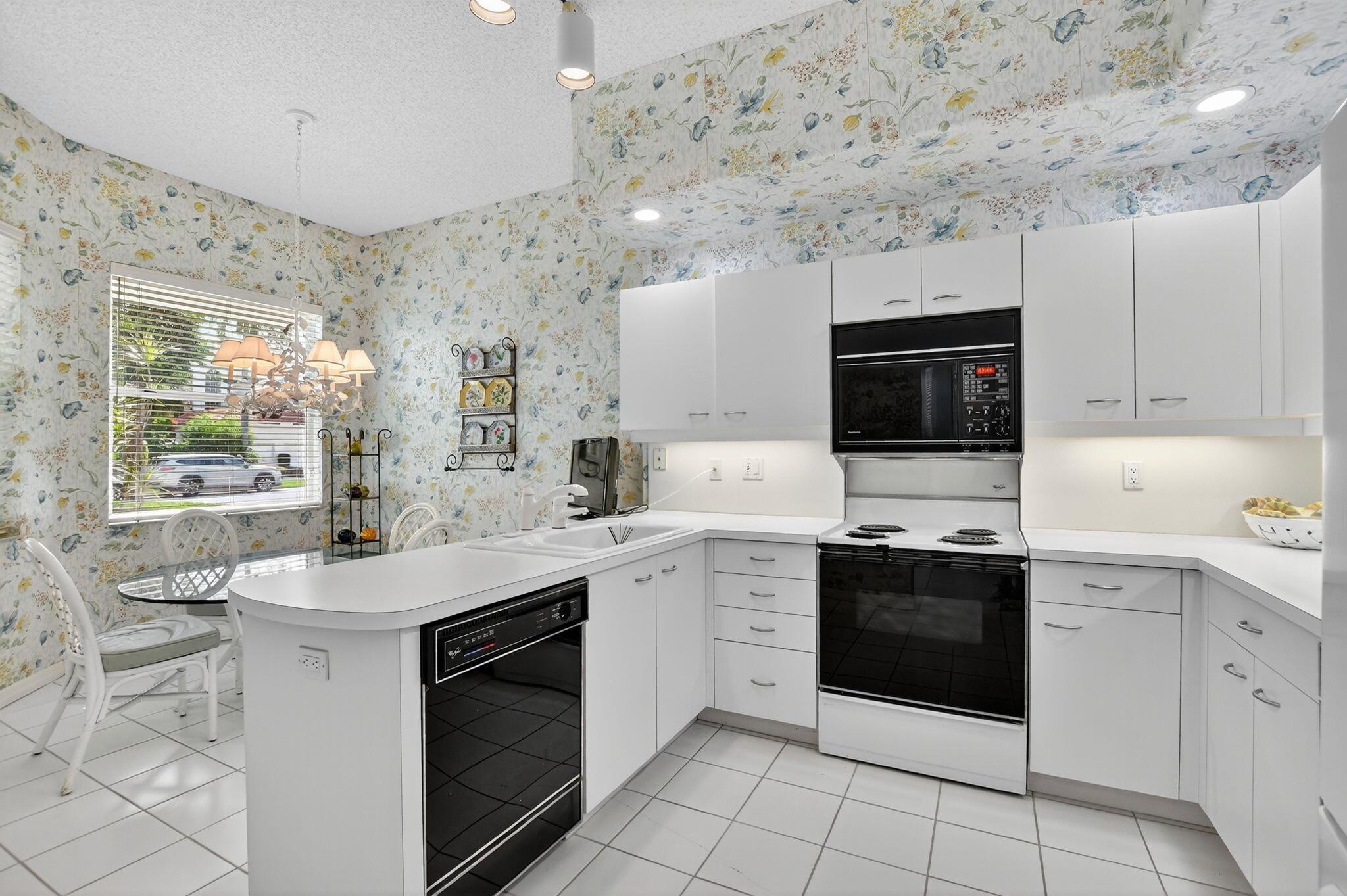 5781 NW 24th Avenue 904