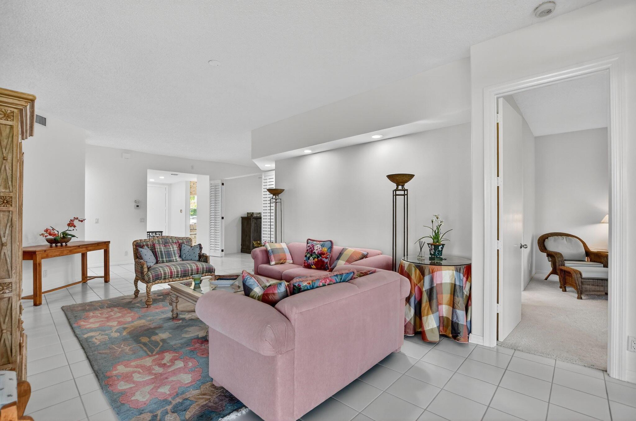 5781 NW 24th Avenue 904