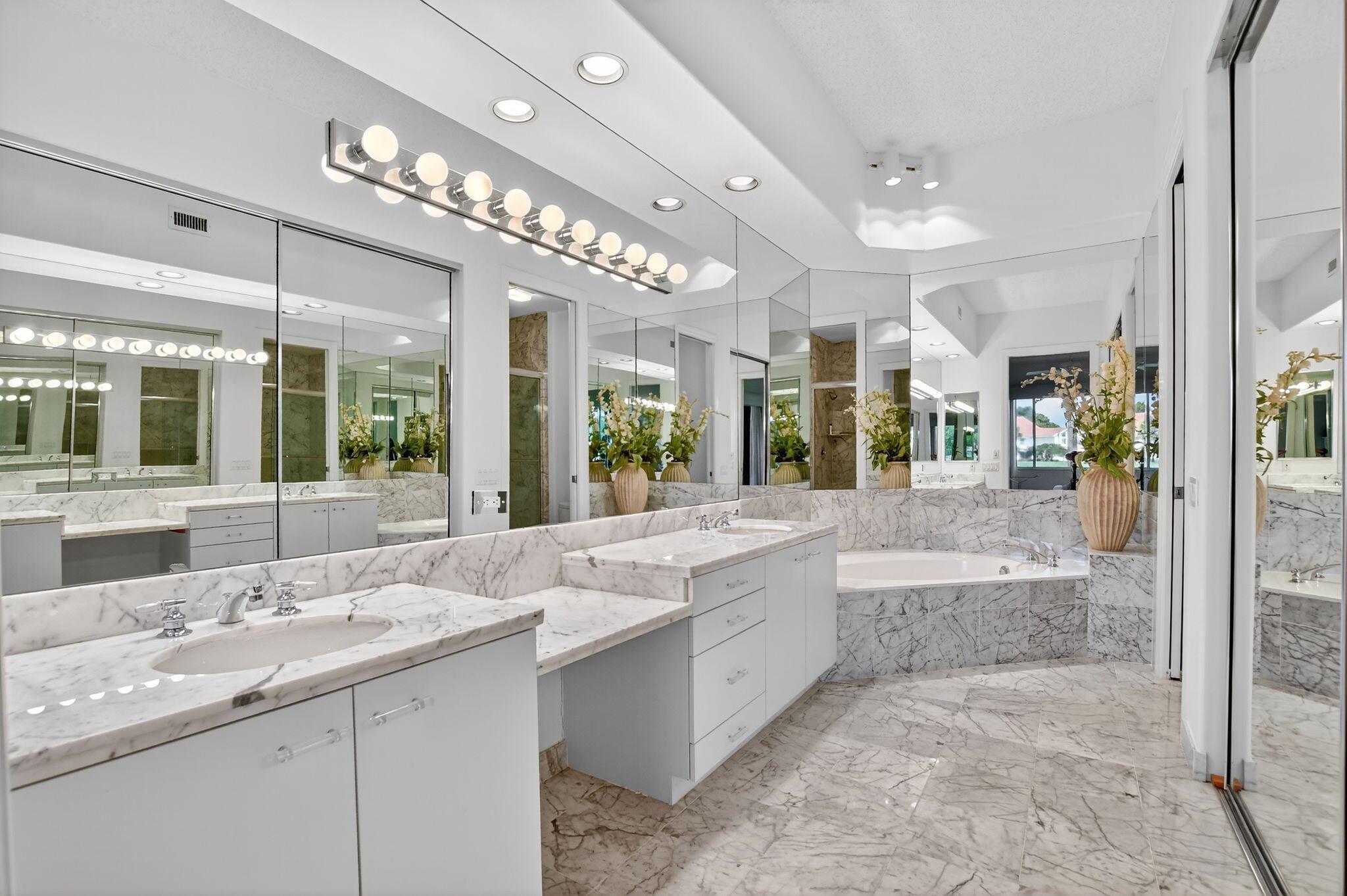 5781 NW 24th Avenue 904