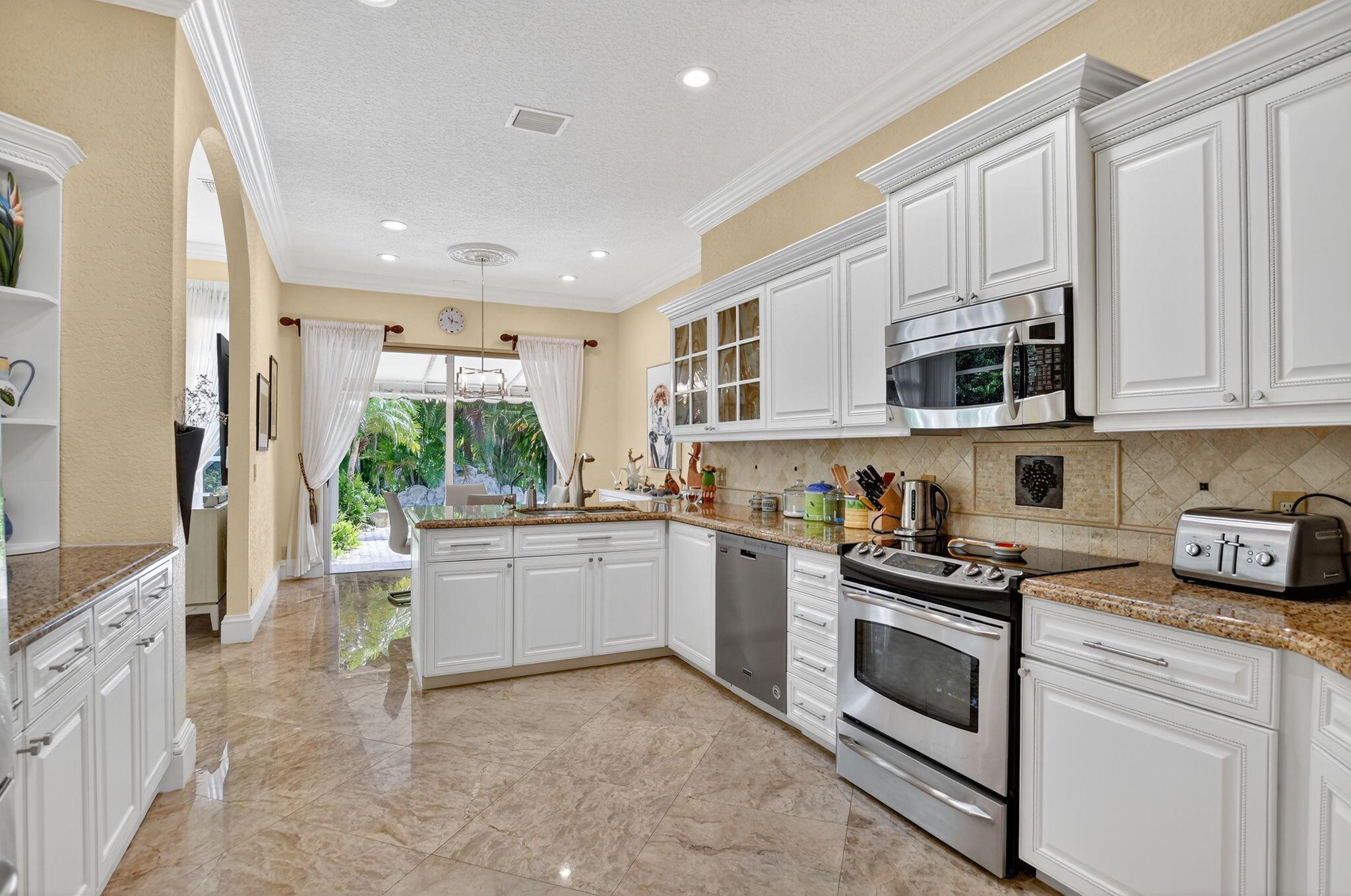 5796 NW 24th Terrace