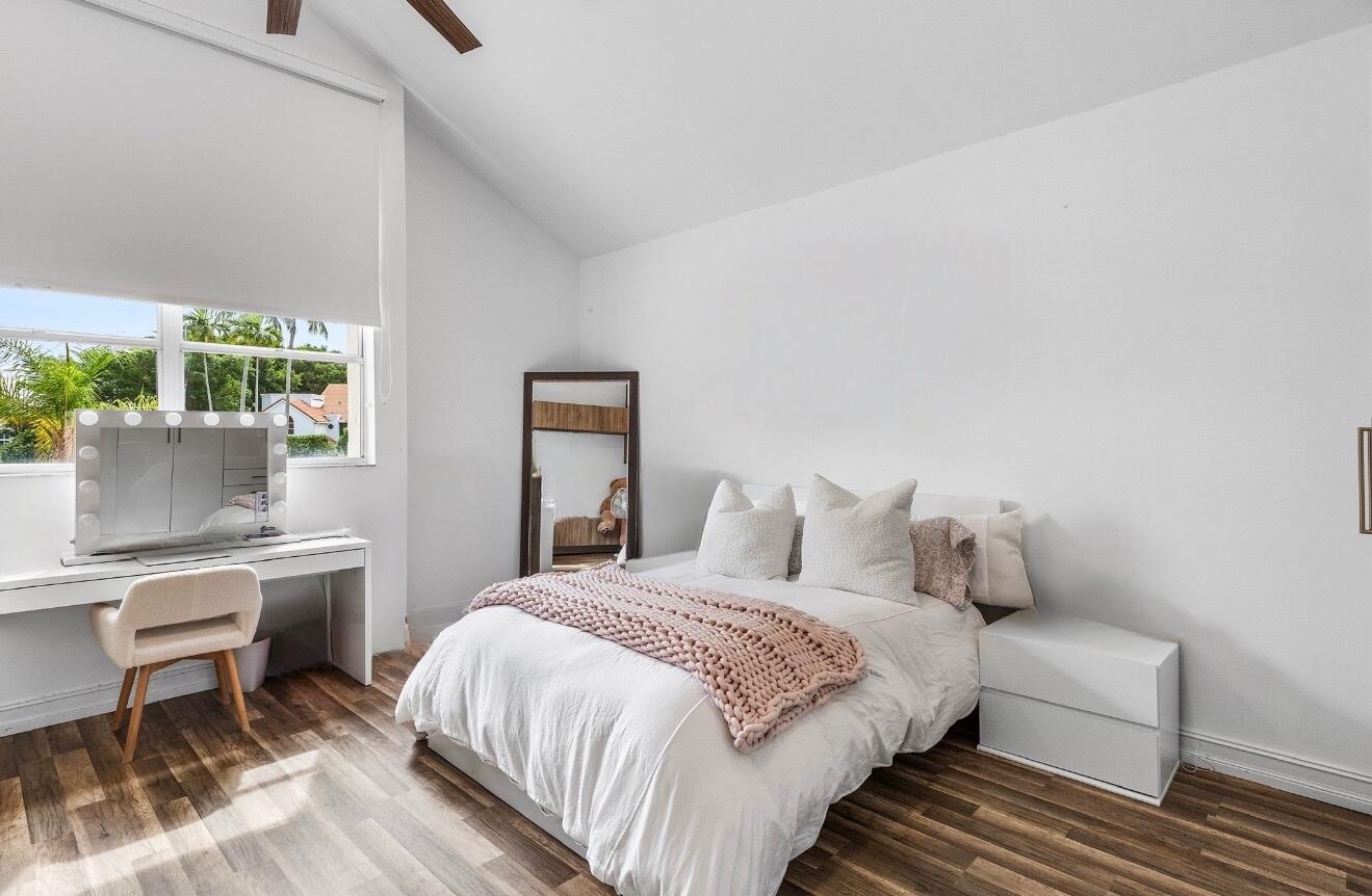 5887 NW 24th Avenue 1203