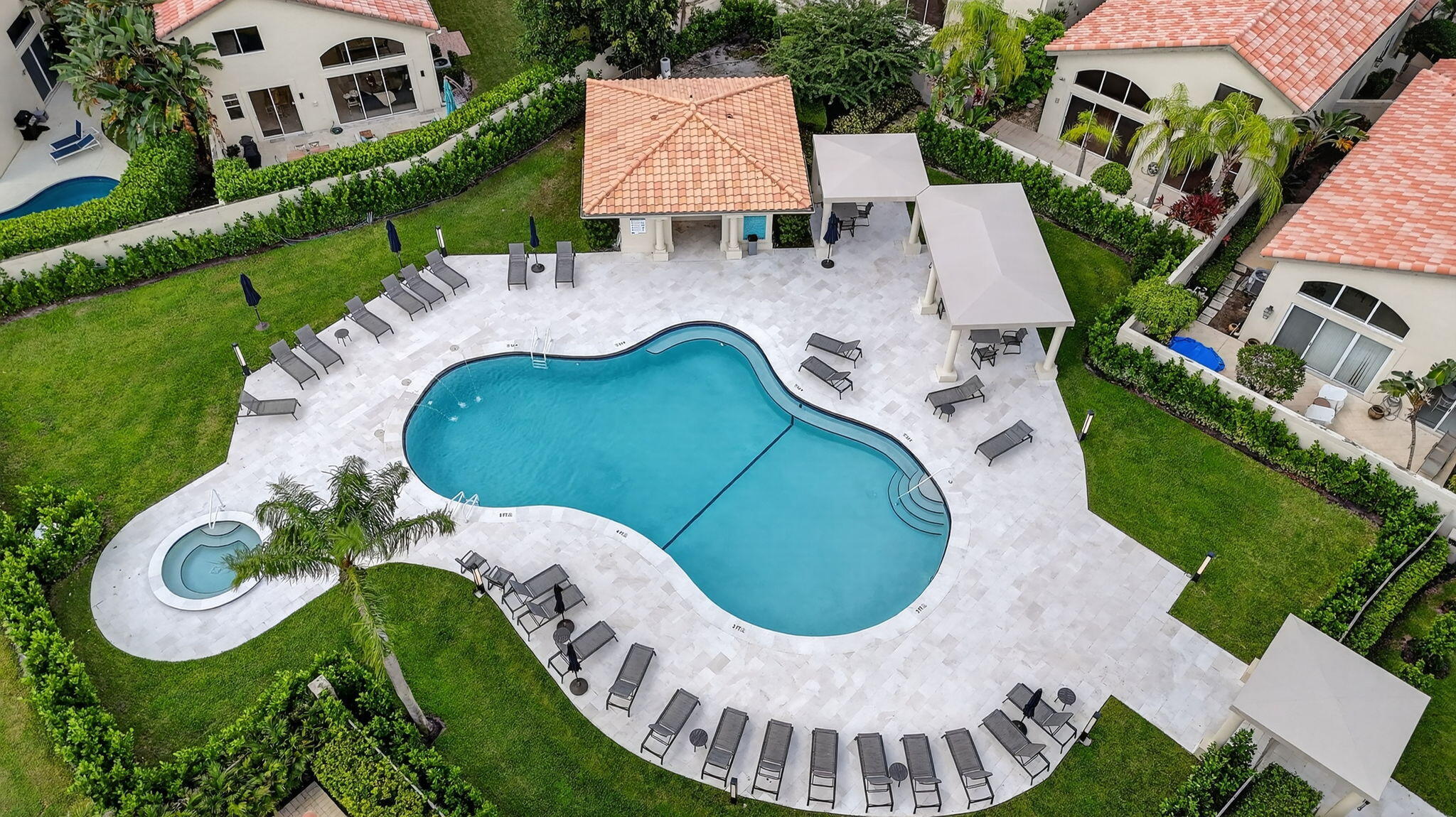 2565 NW 52nd Street