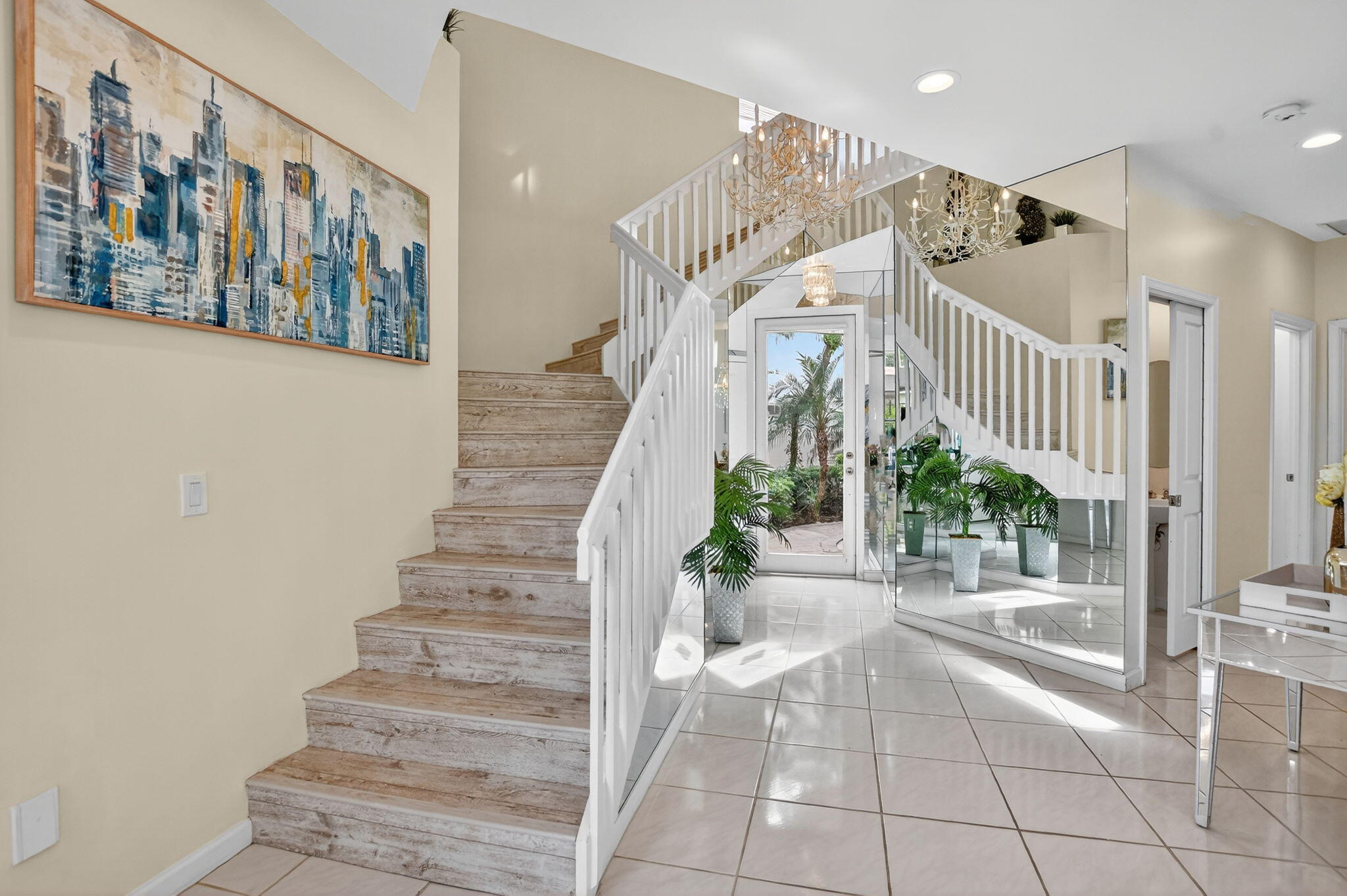2565 NW 52nd Street