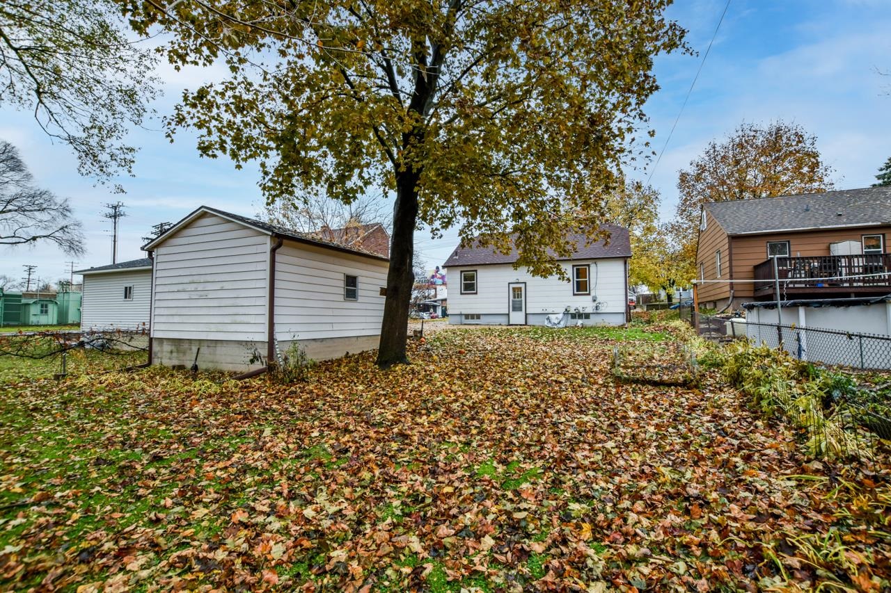 625 N Fair Oaks Avenue
