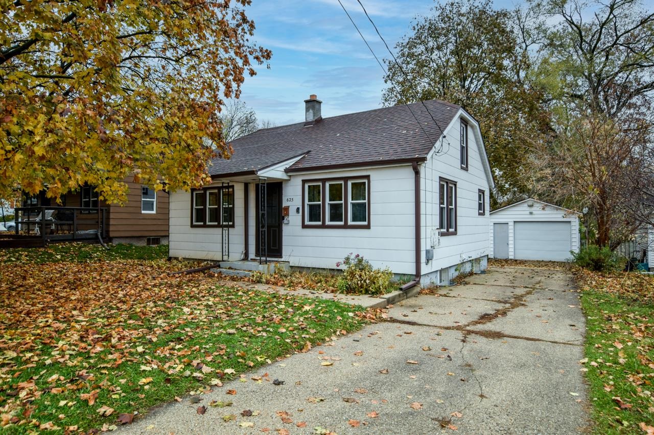 625 N Fair Oaks Avenue
