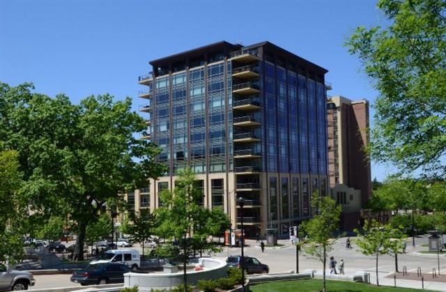 100 Wisconsin Avenue 1000