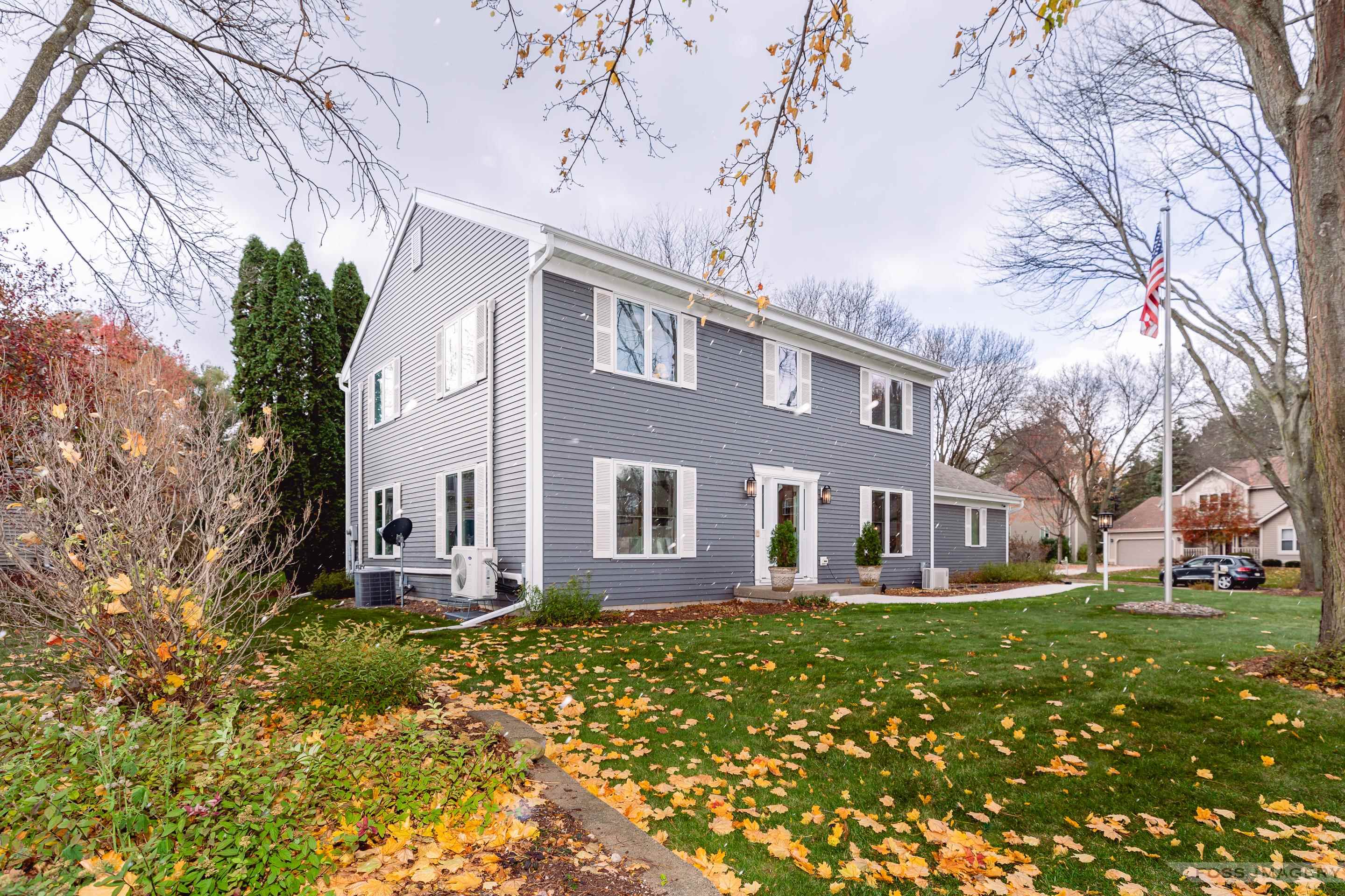 913 Sauk Ridge Trail