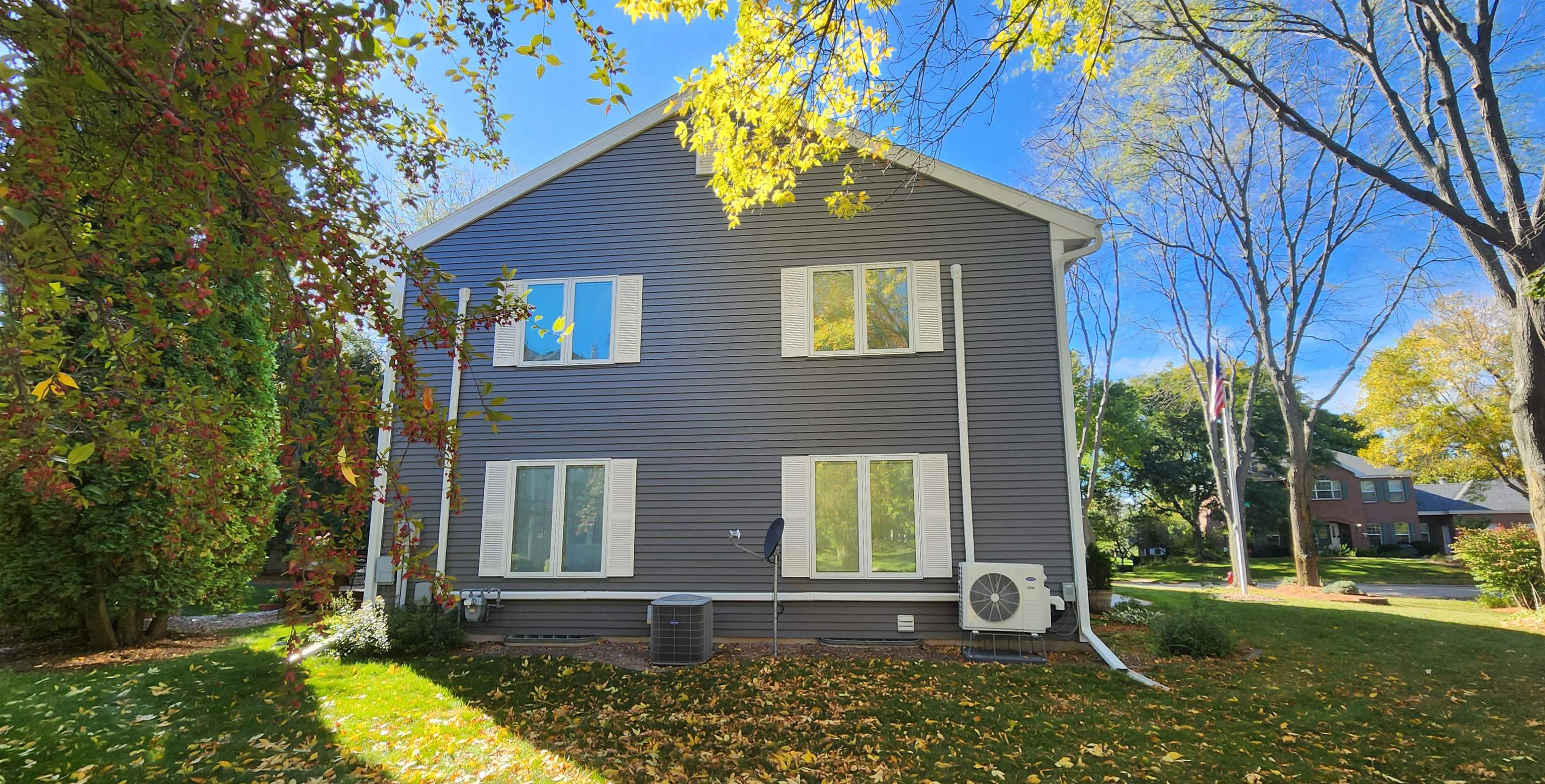 913 Sauk Ridge Trail