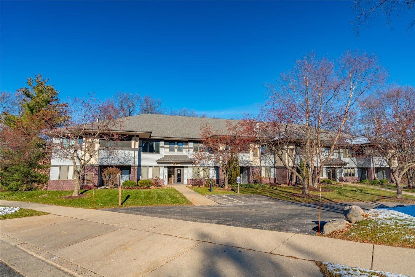 3018 Yarmouth Greenway Drive 203