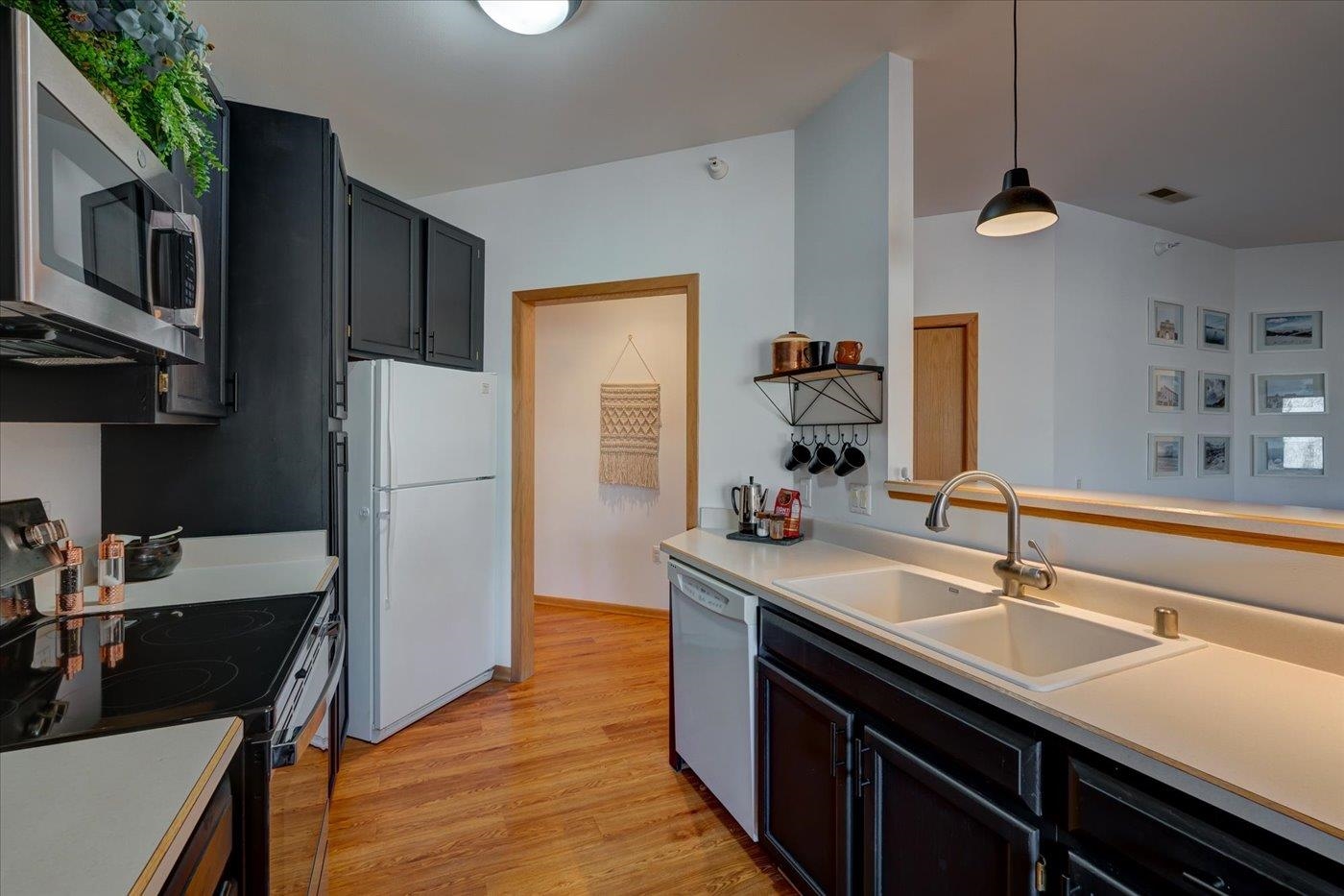 3018 Yarmouth Greenway Drive 203