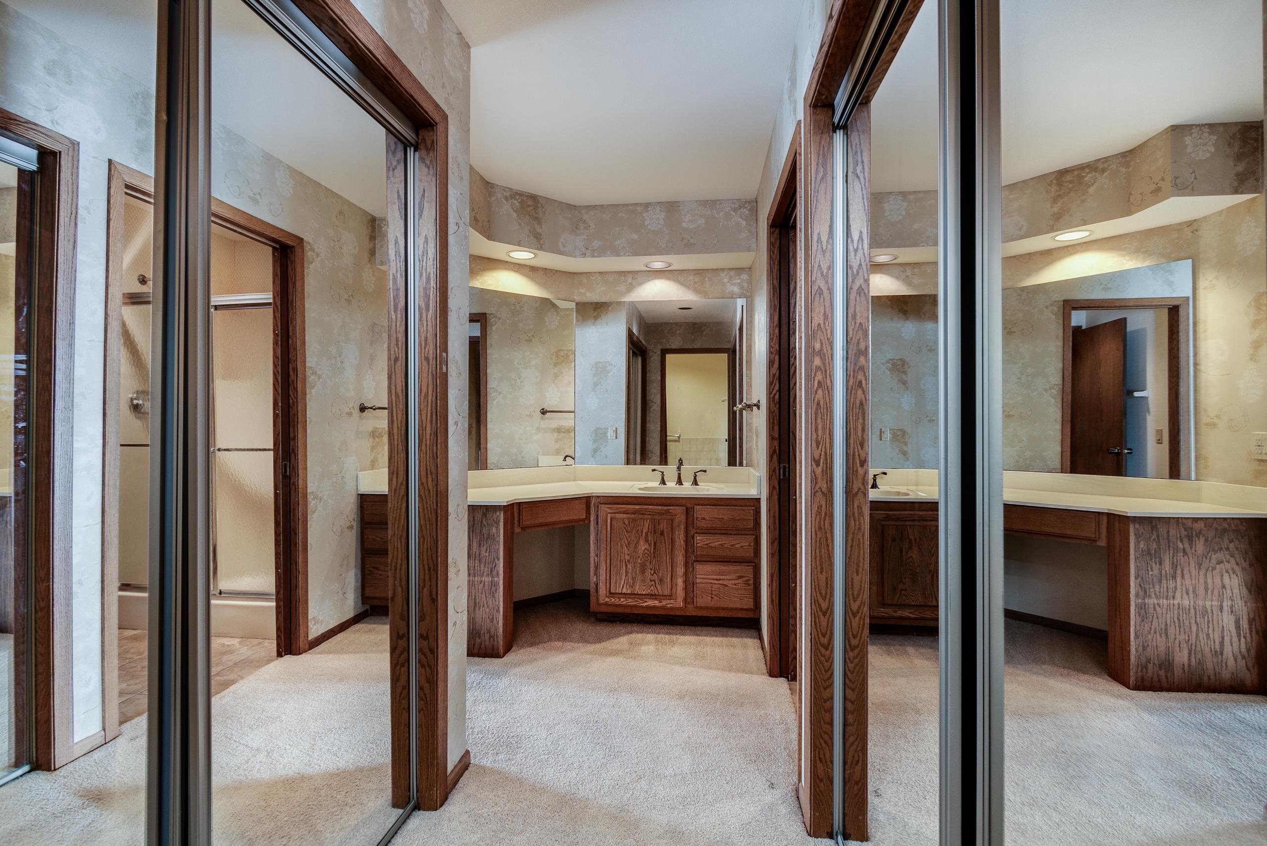 5255 Anna Lane