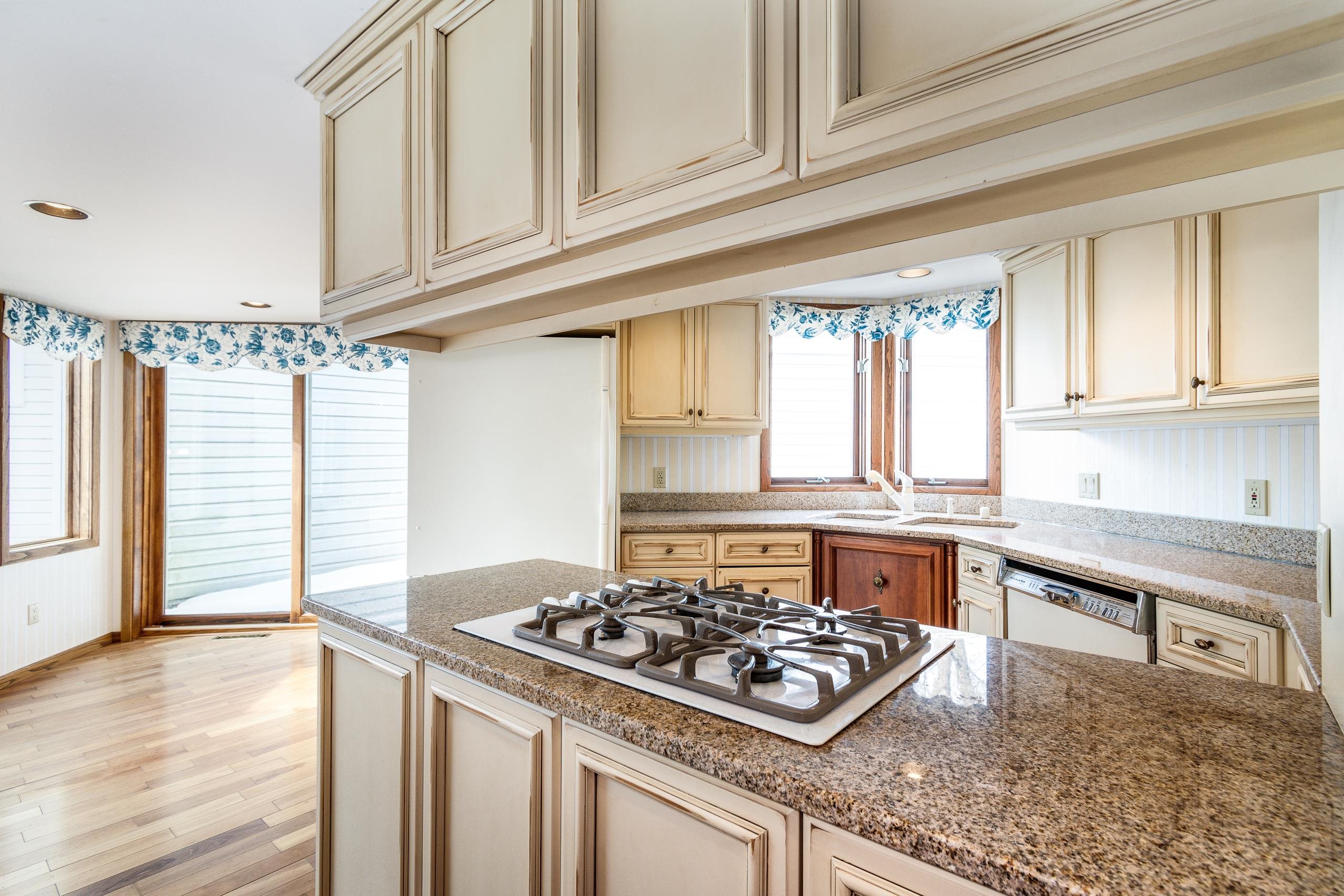 5255 Anna Lane