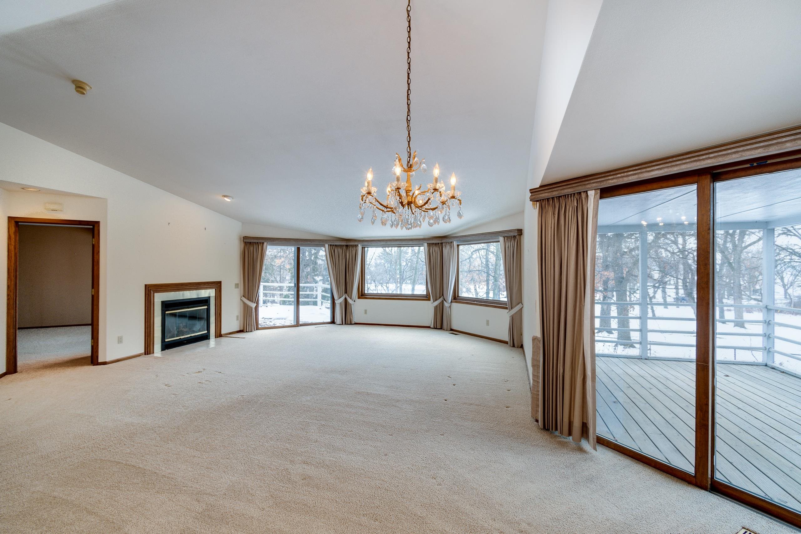 5255 Anna Lane