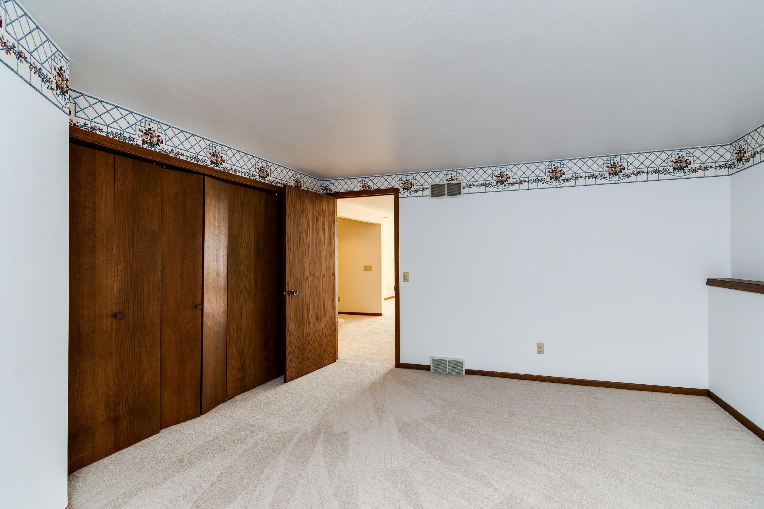 5255 Anna Lane