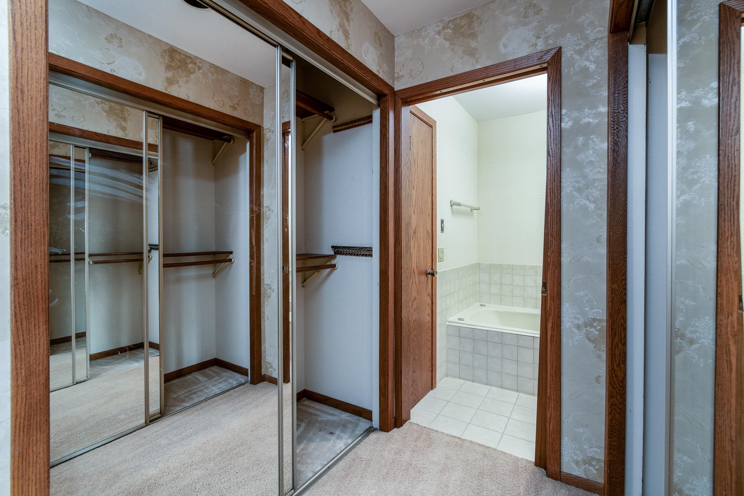 5255 Anna Lane
