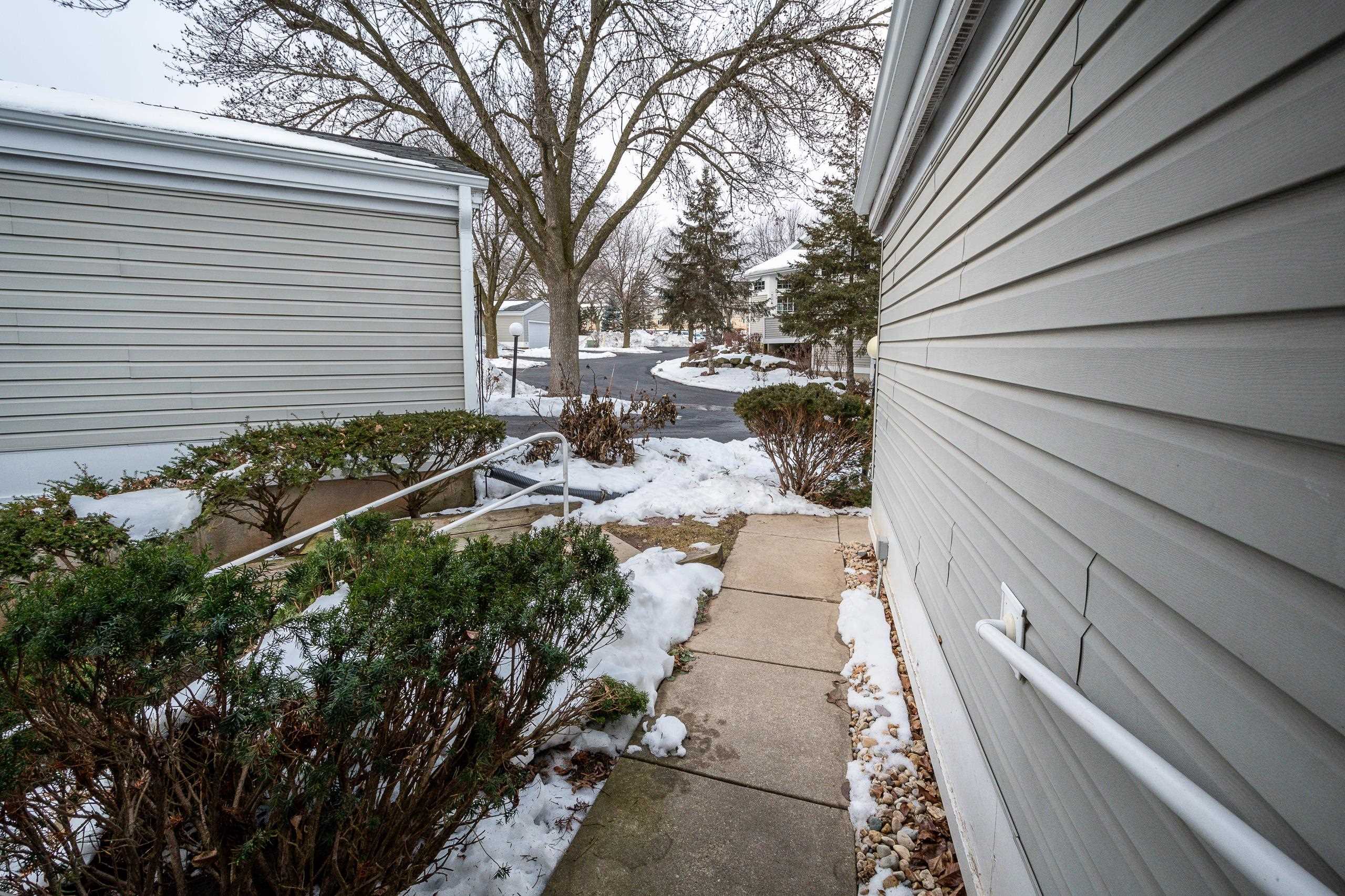 5255 Anna Lane