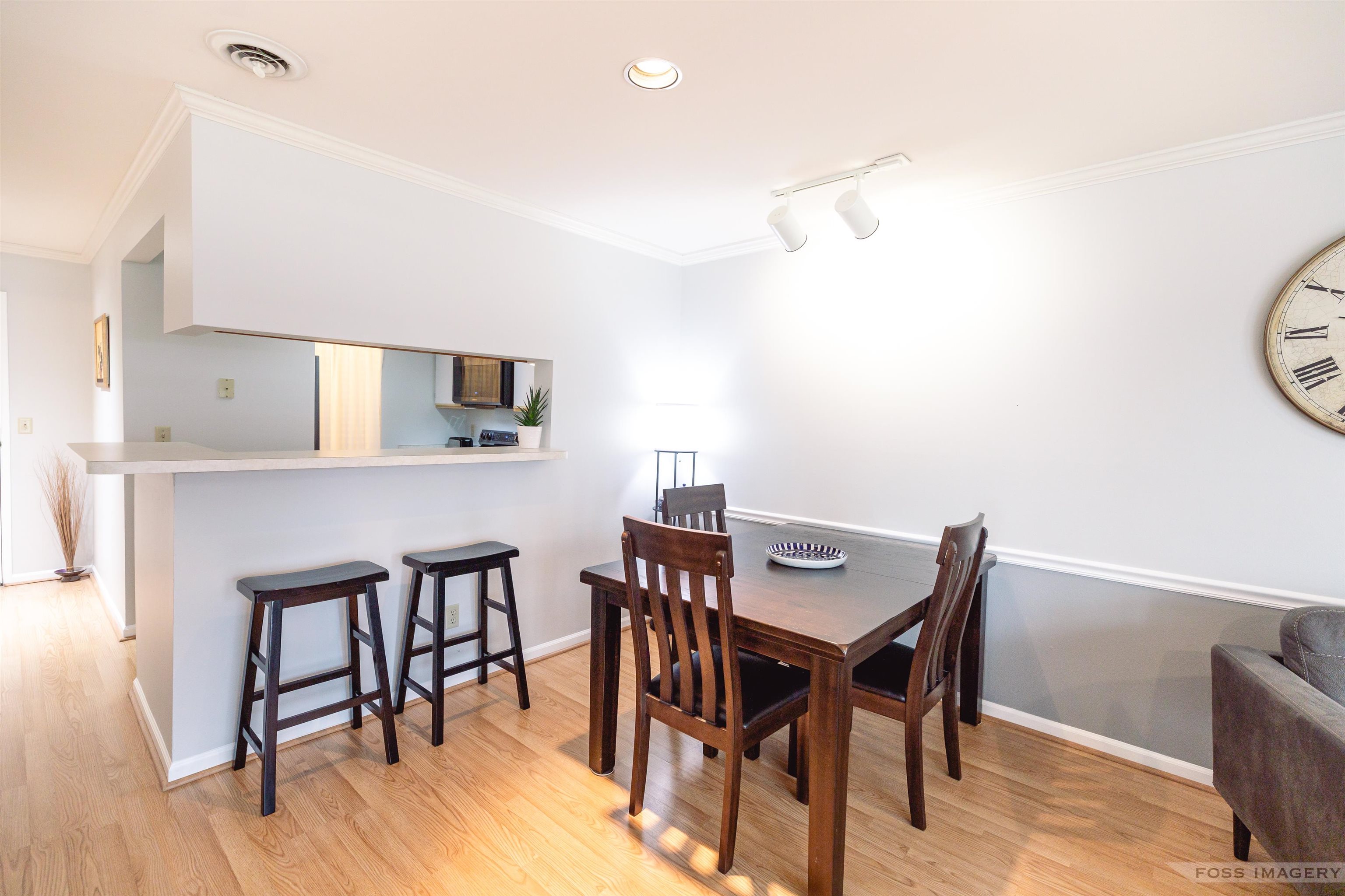 926 Harbor House Drive 2