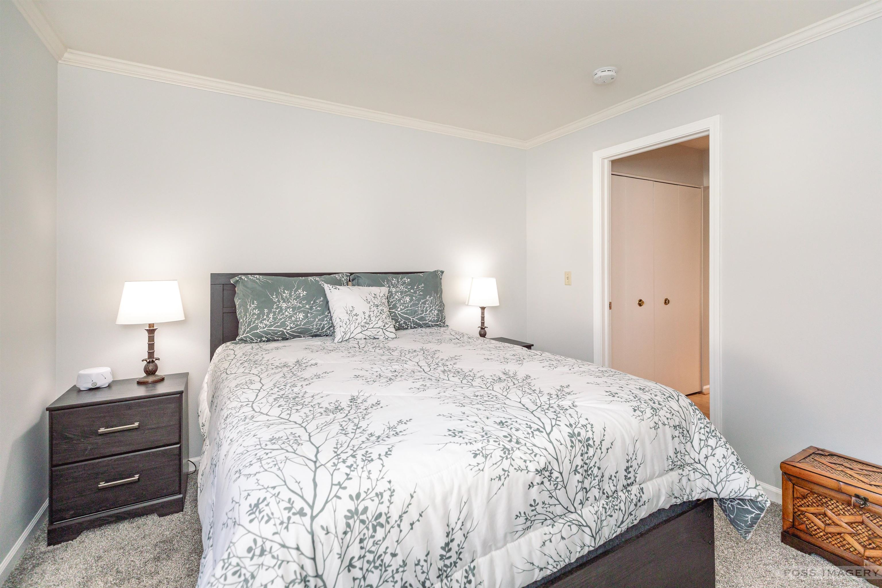 926 Harbor House Drive 2