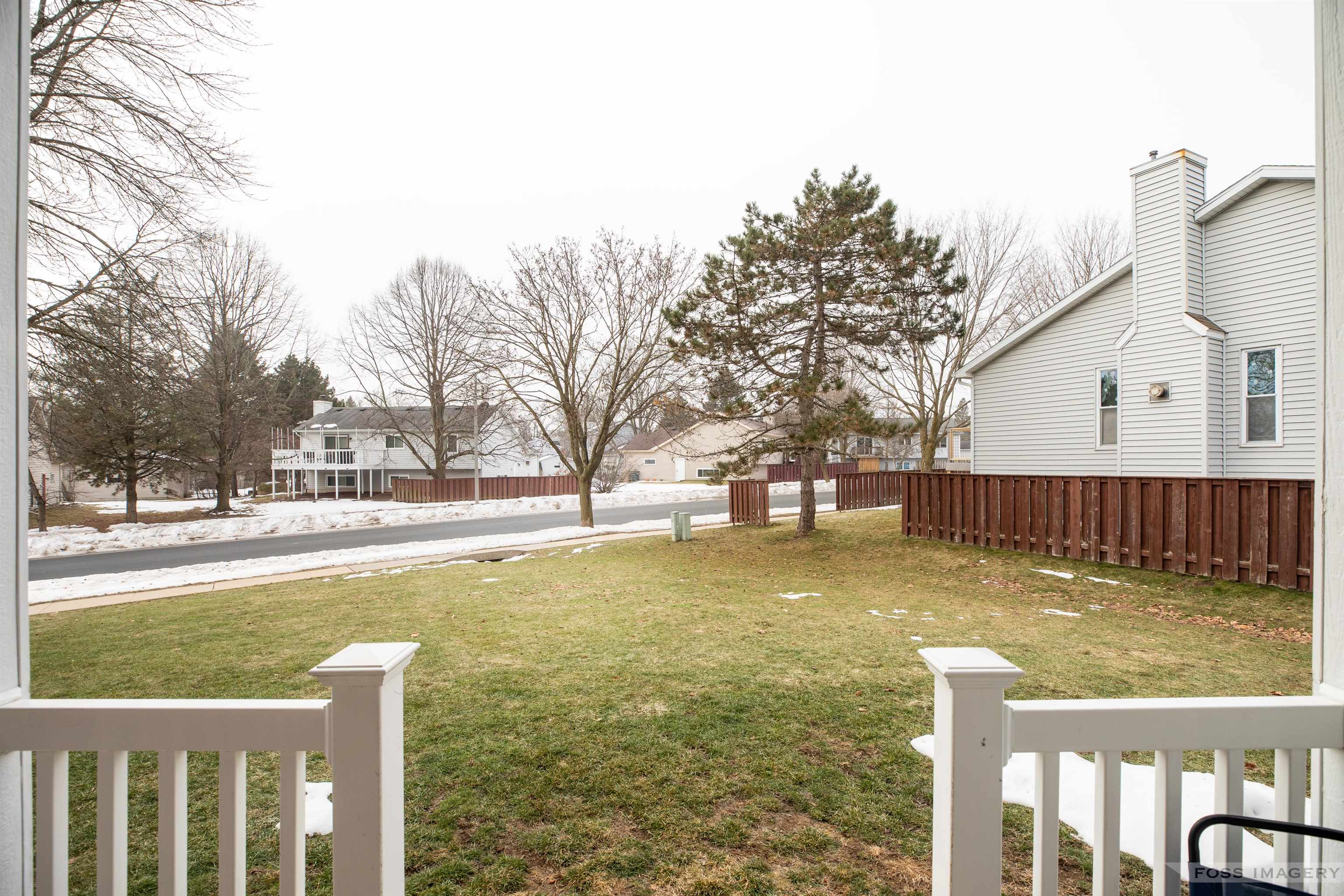 926 Harbor House Drive 2