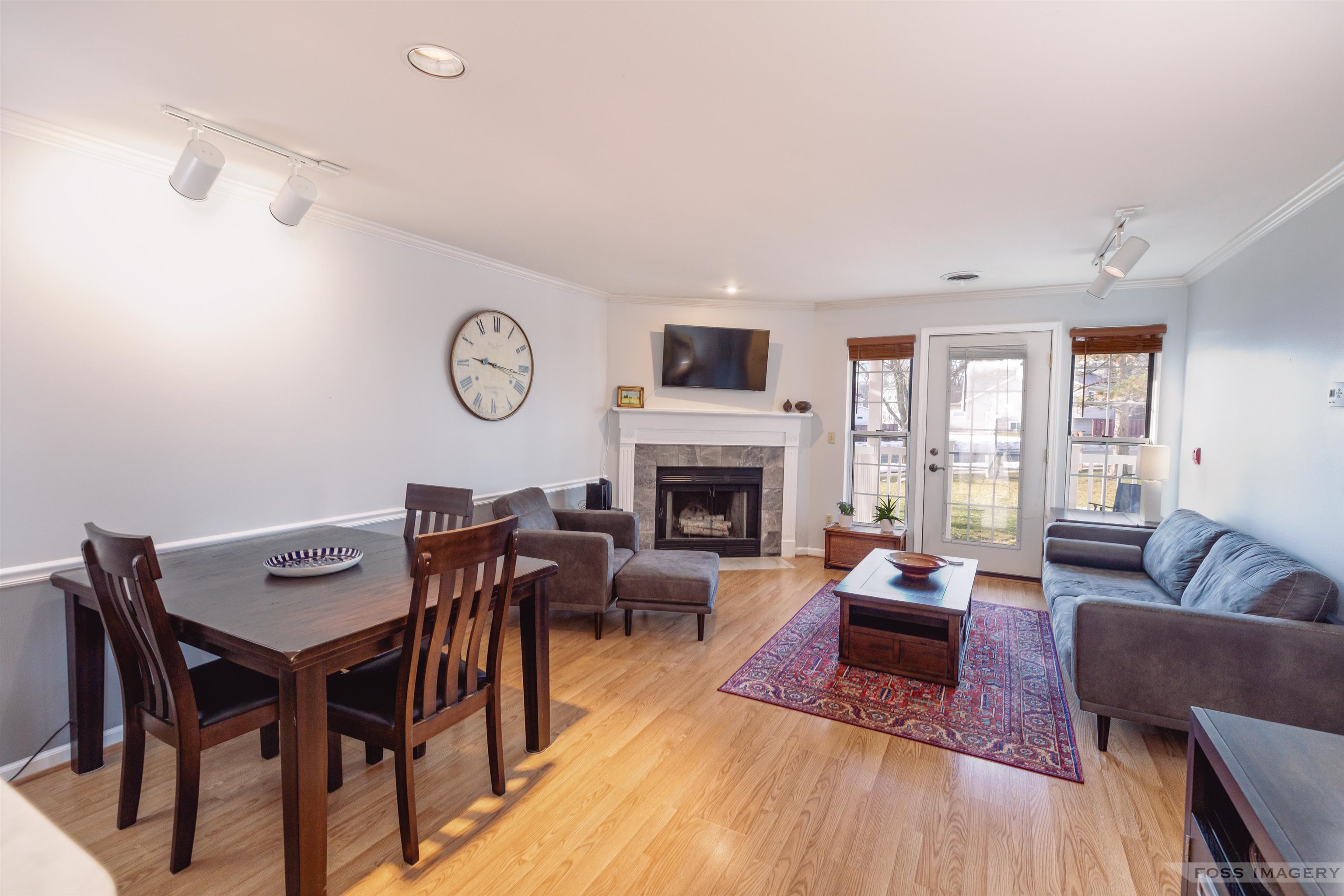 926 Harbor House Drive 2