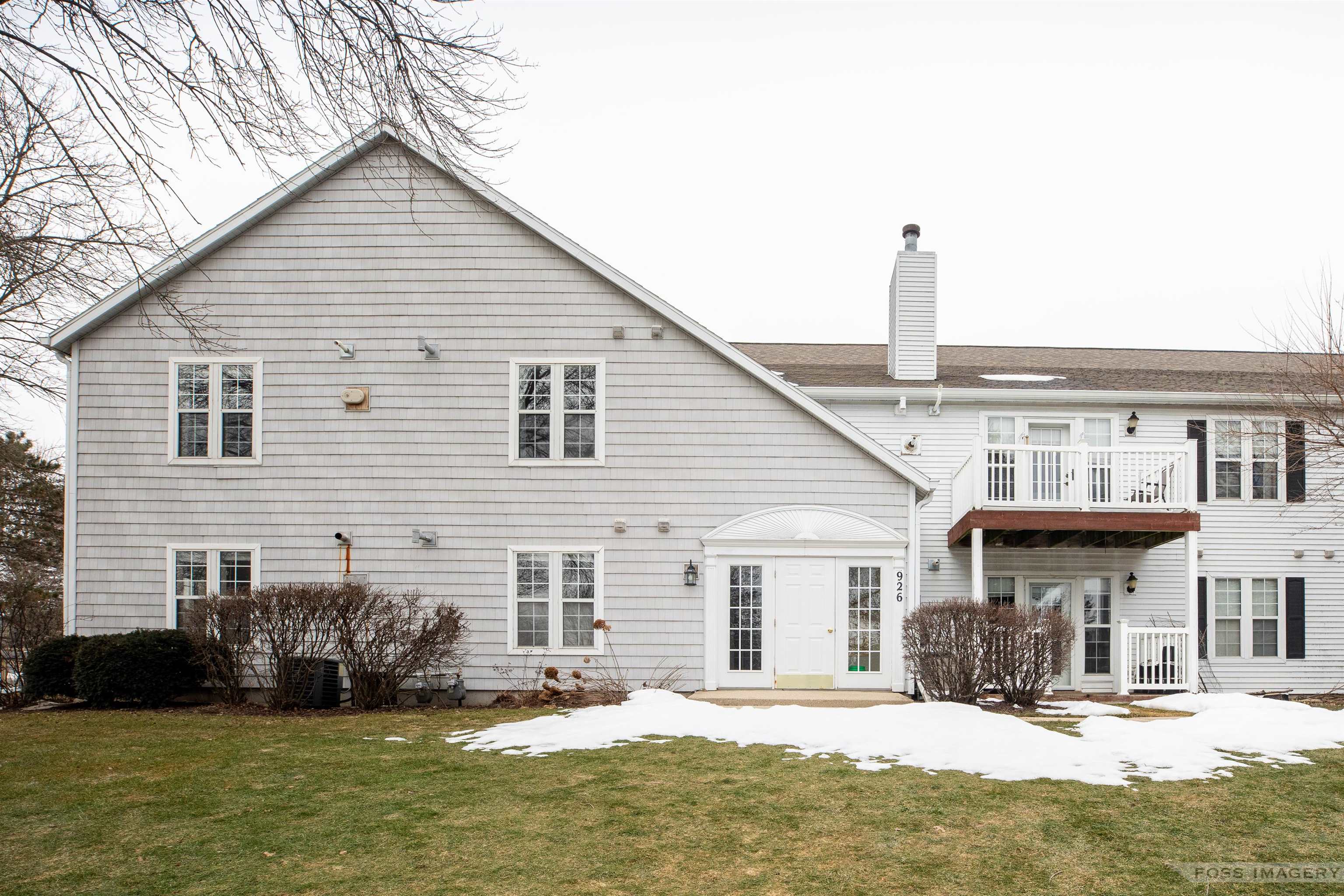 926 Harbor House Drive 2