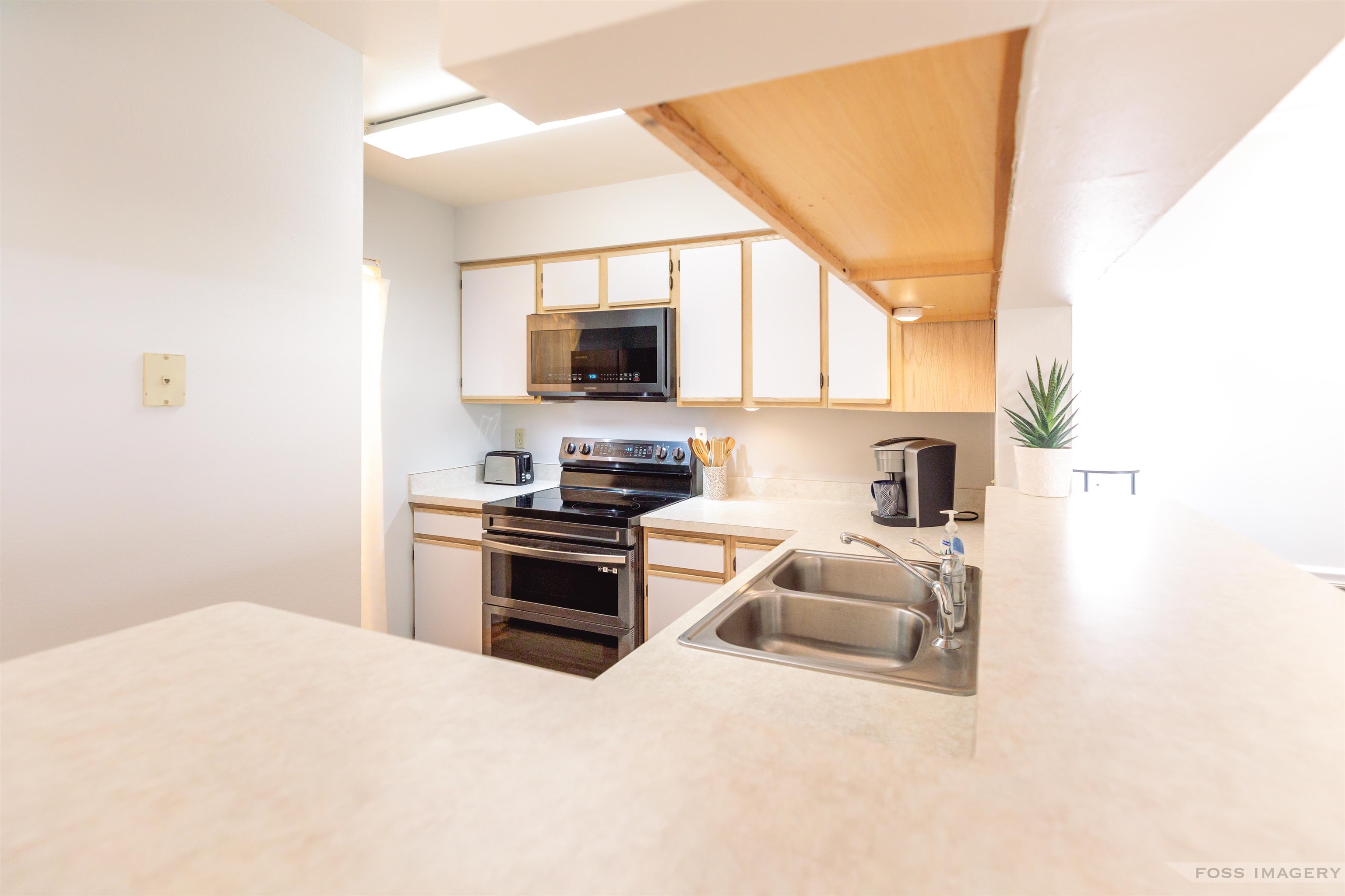 926 Harbor House Drive 2