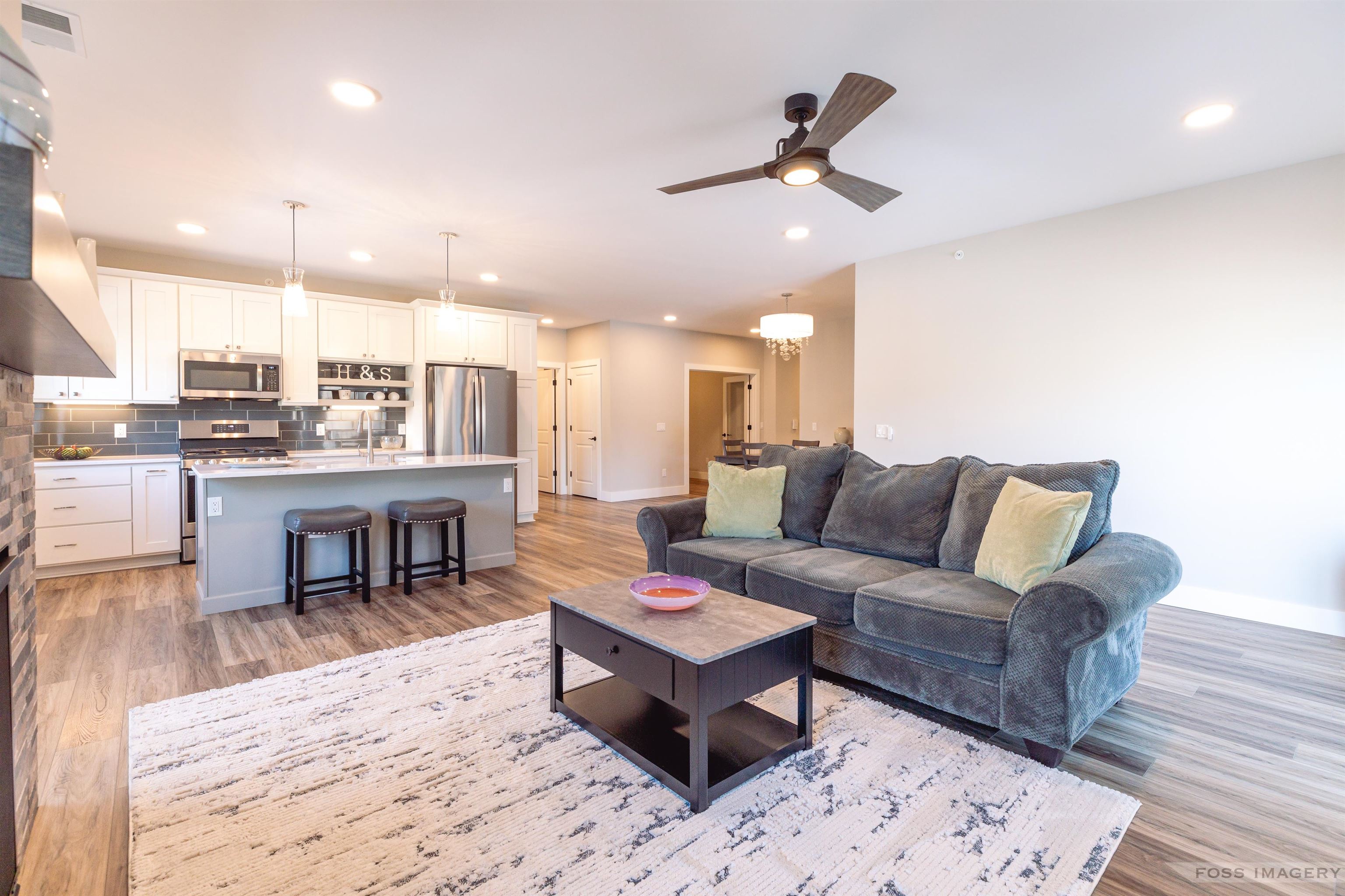 1804 Maplecrest Drive 202