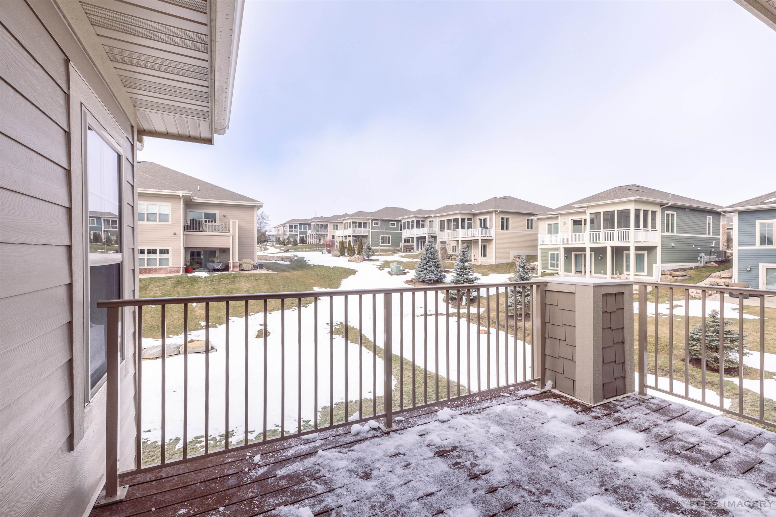 1804 Maplecrest Drive 202