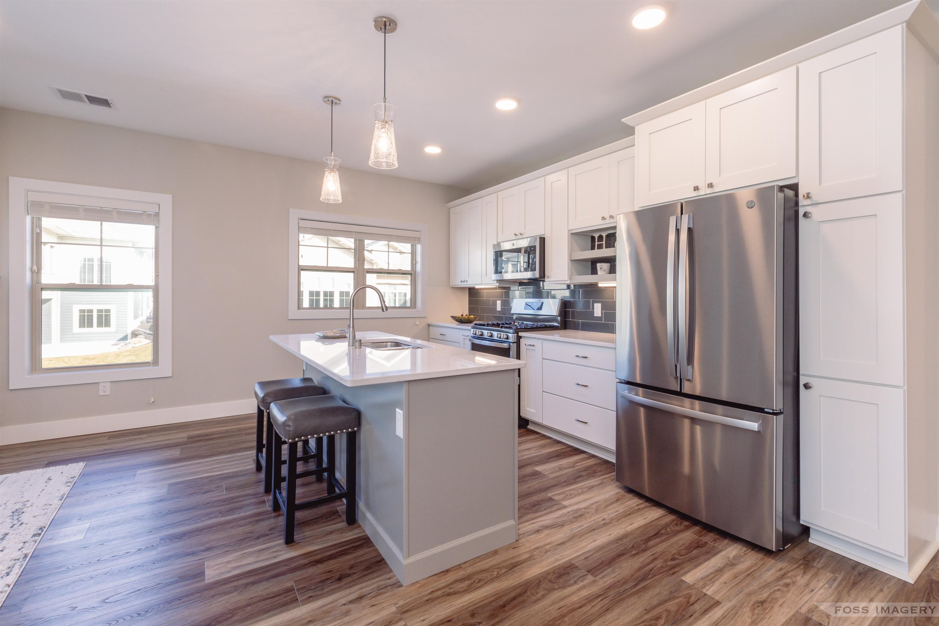 1804 Maplecrest Drive 202