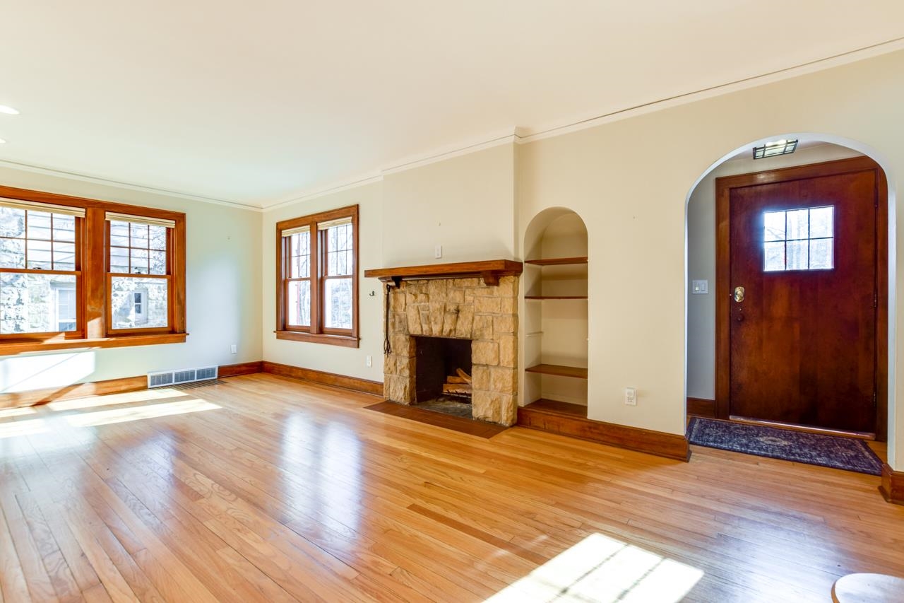 4138 Cherokee Drive