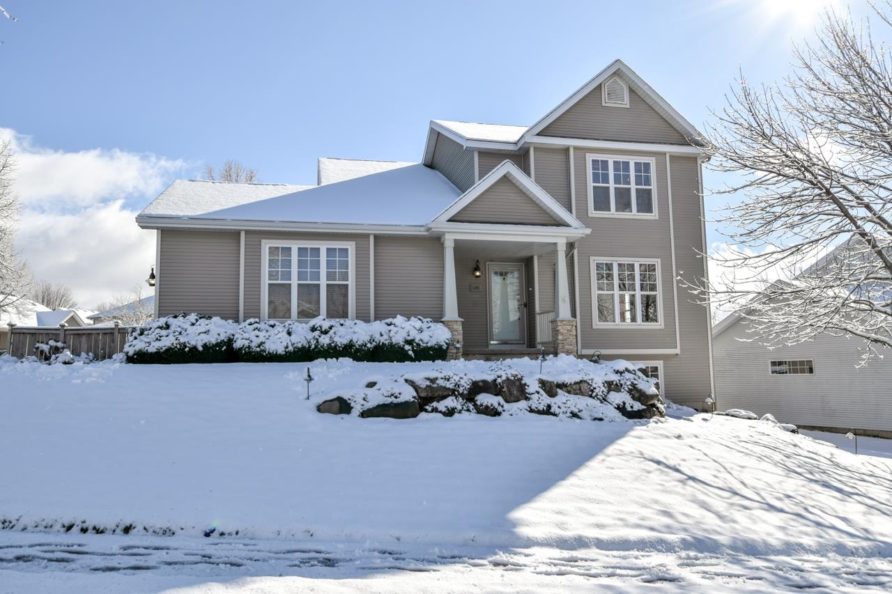 1201 Jasmine Drive
