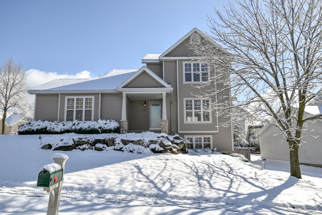 1201 Jasmine Drive