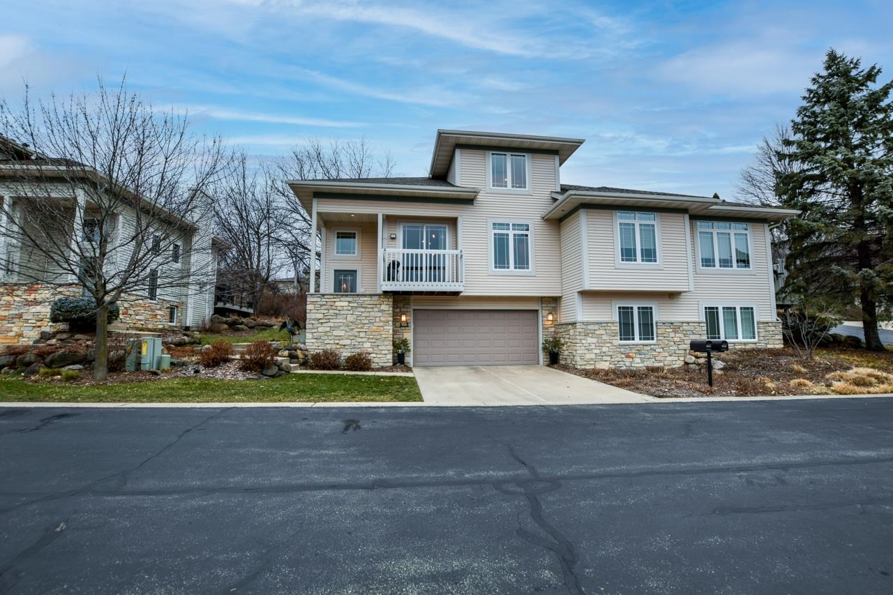 3228 Conservancy Lane