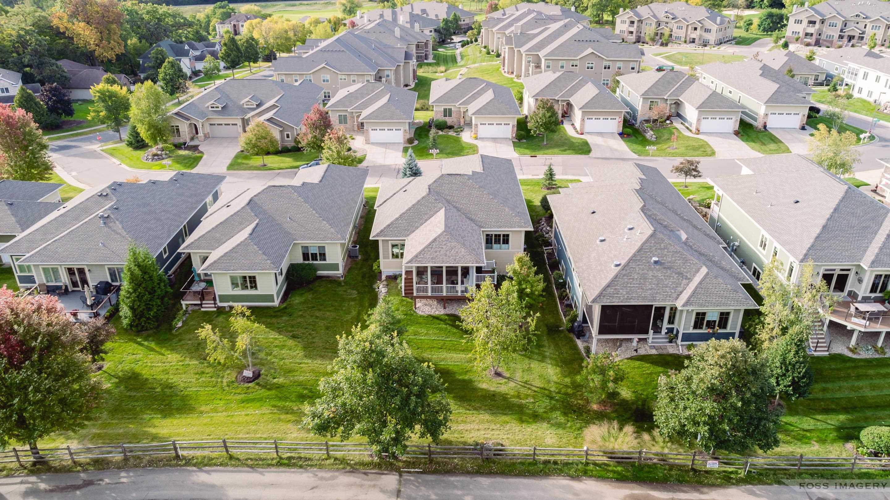 9012 Royal Oaks Circle 9012