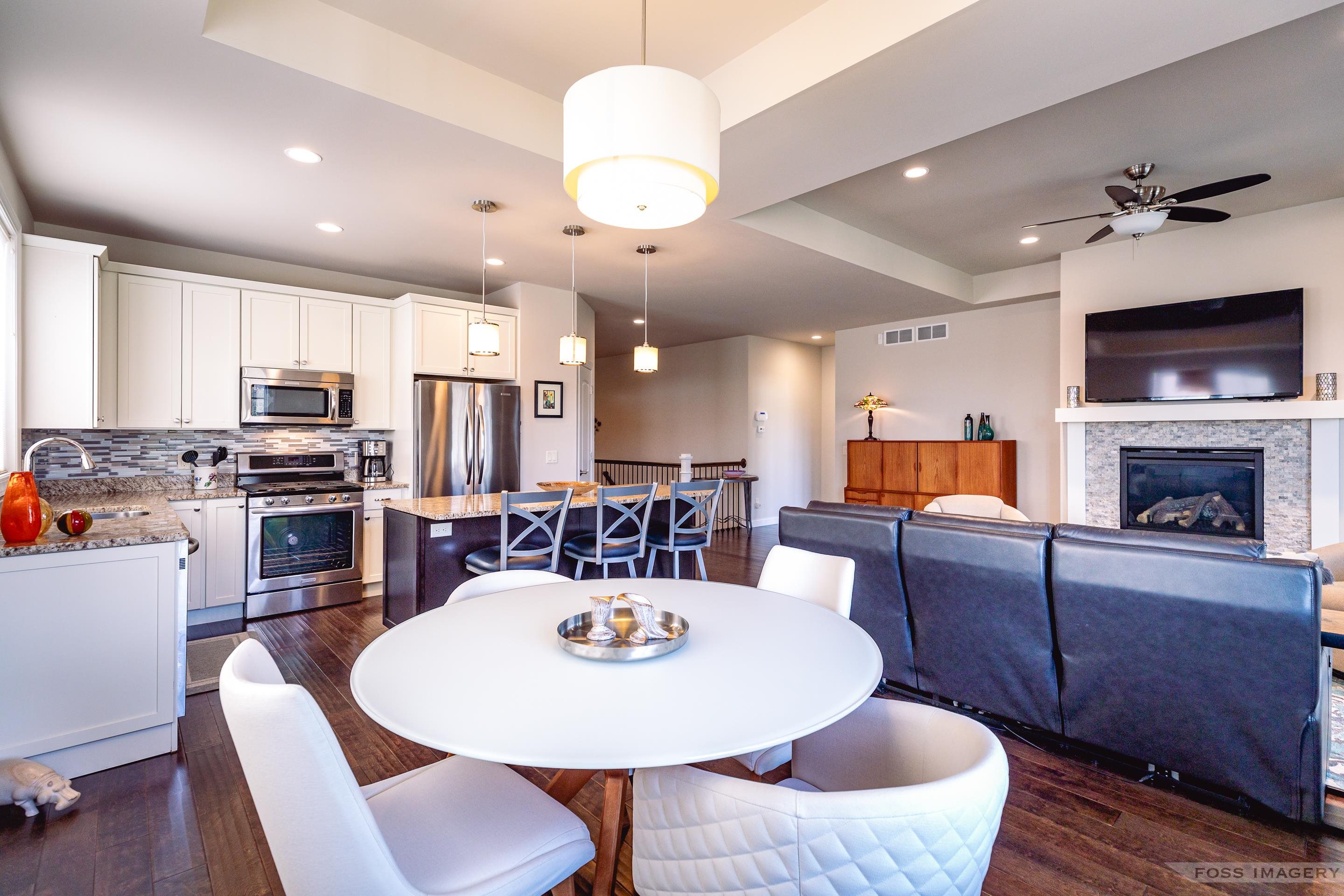 9012 Royal Oaks Circle 9012